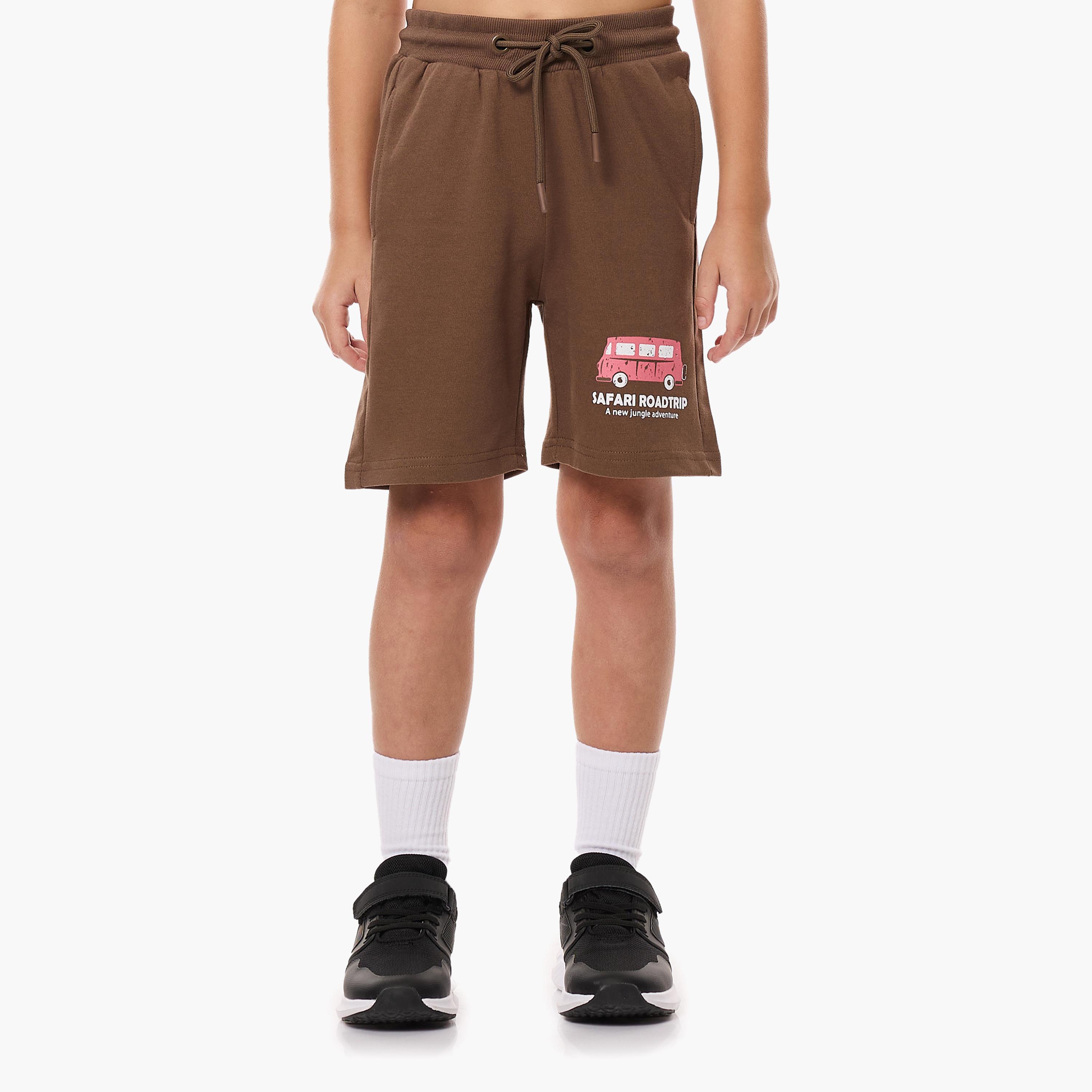 تي شيرت مطبوع بأكمام قصيرة مع شورت من قطعتين من فيكتور اند جين-boys-clothing-setsandcoords-image-5