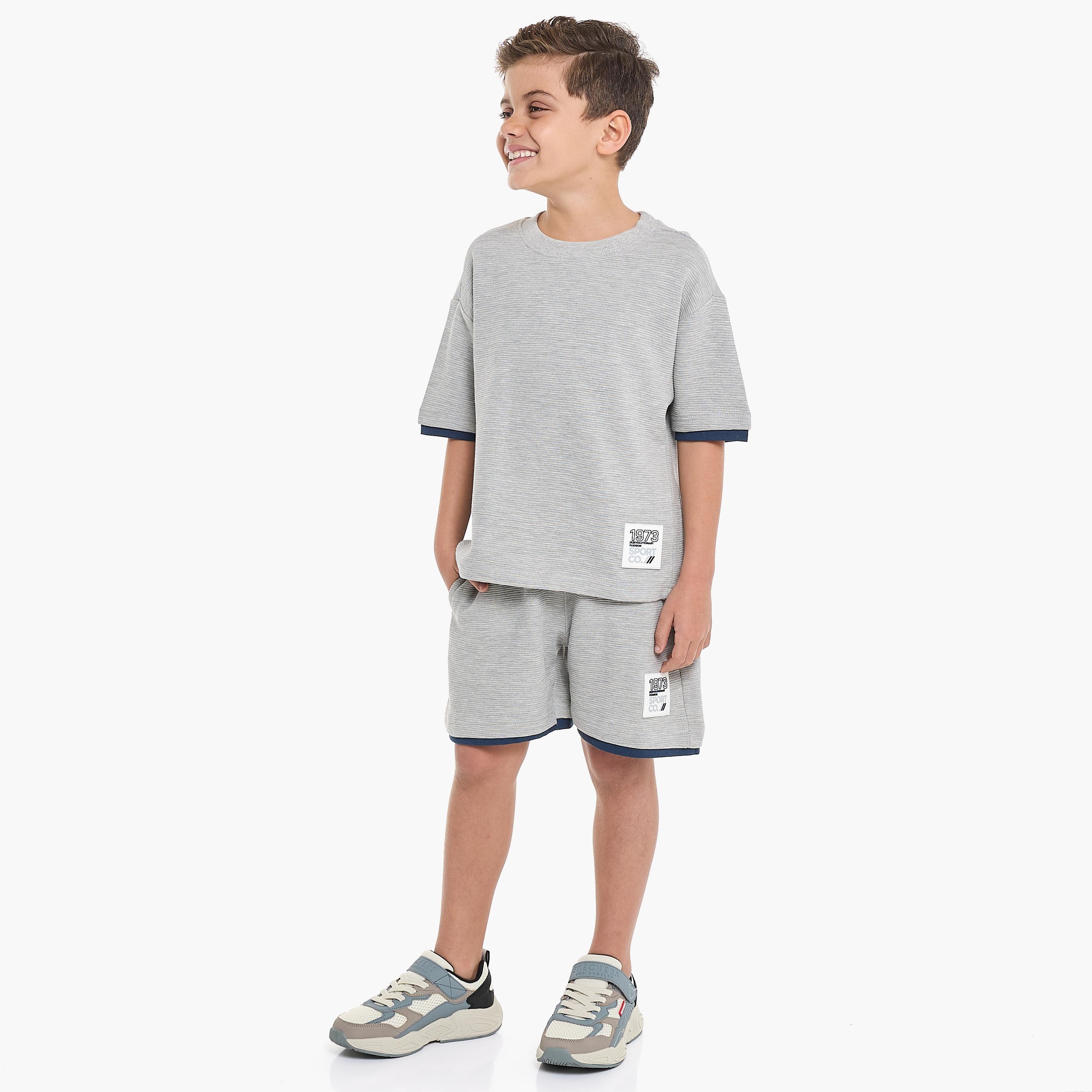 Victor and Jane 2-Piece Solid Short Sleeves T-Shirt with Shorts-baby-boys-clothing-setsandcoords-image-1