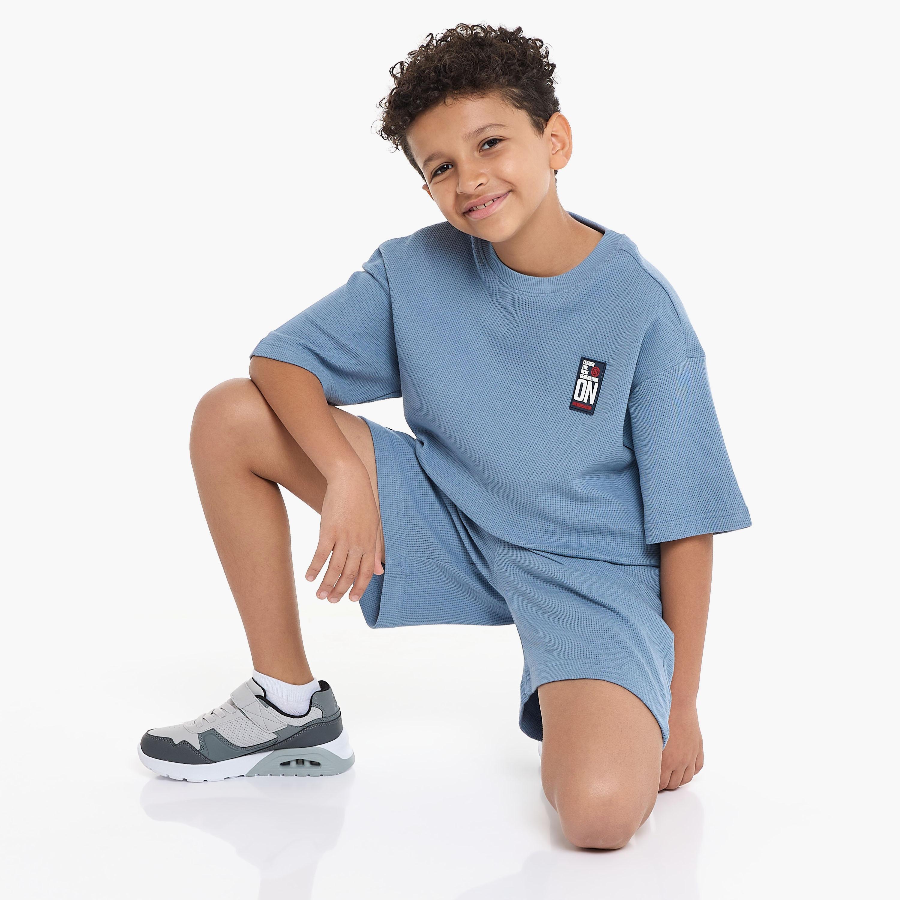 Victor and Jane 2-Piece Textured Short Sleeves T-Shirt with Shorts-boys-clothing-setsandcoords-image-5