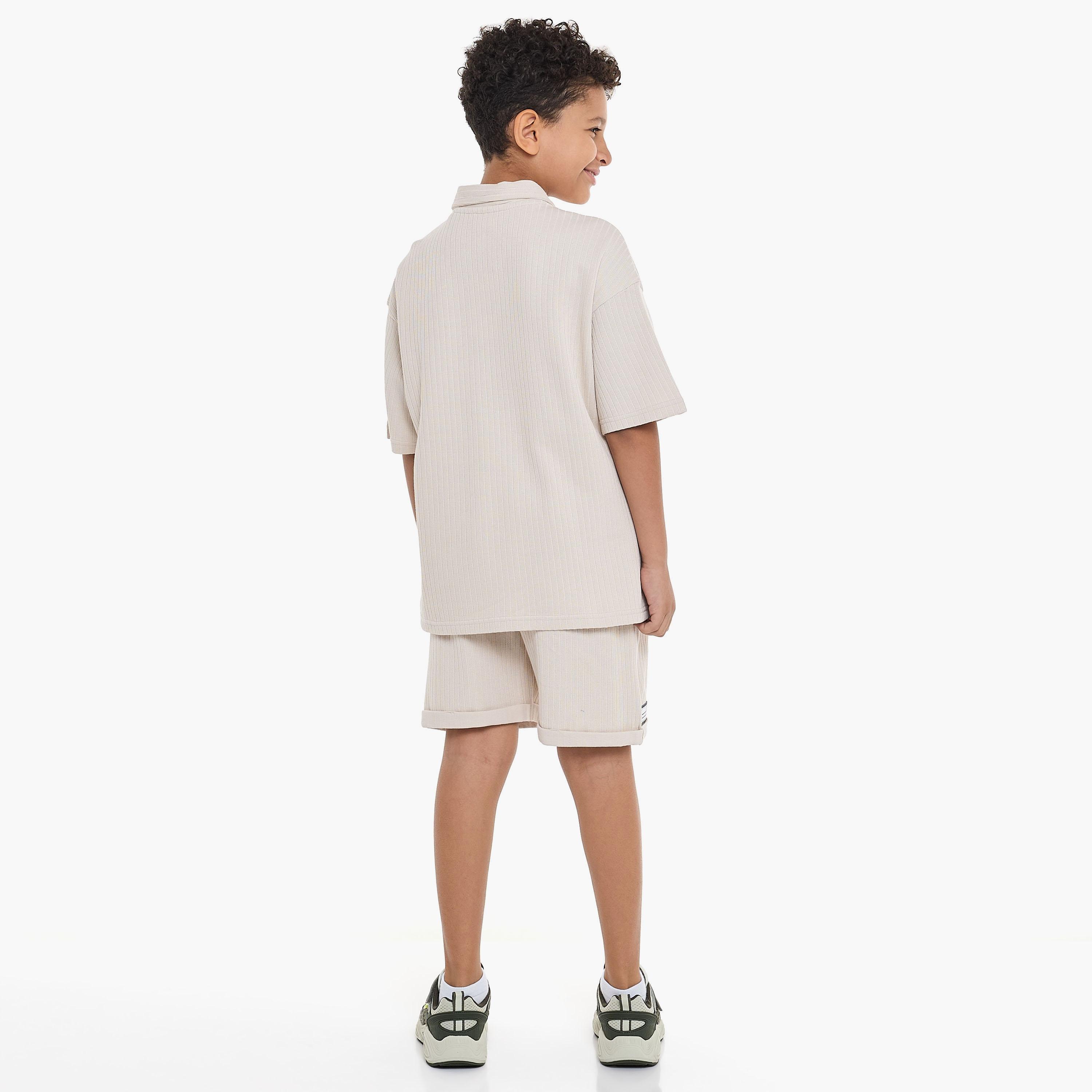Victor and Jane 2-Piece Solid Short Sleeves T-Shirt with Shorts-boys-clothing-setsandcoords-image-2