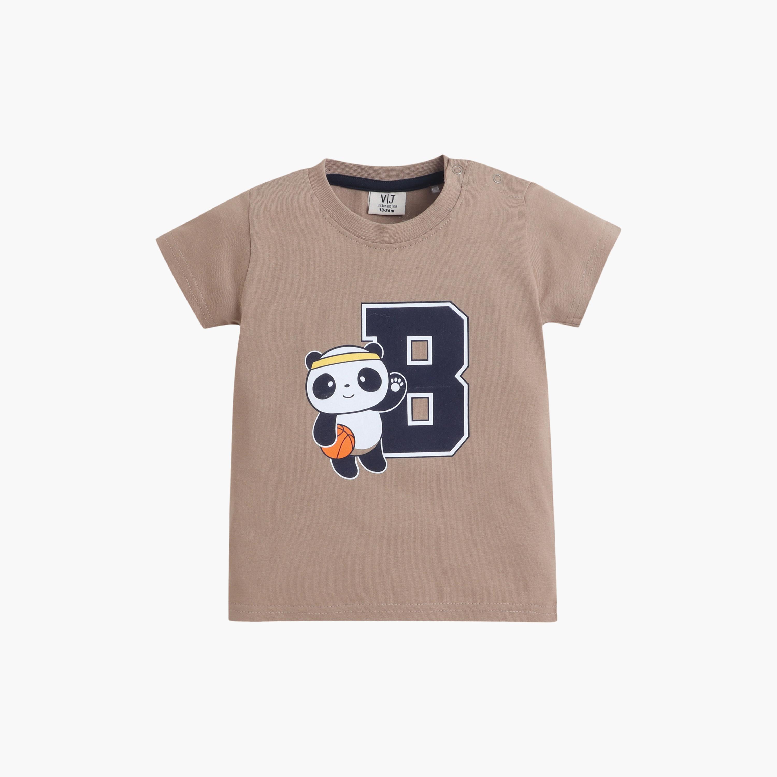 طقم مكون من 4 قطع: تي شيرتات بأكمام قصيرة ورسومات، وبنطلون مع شورت من فيكتور آند جين-boys-clothing-setsandcoords-image-11