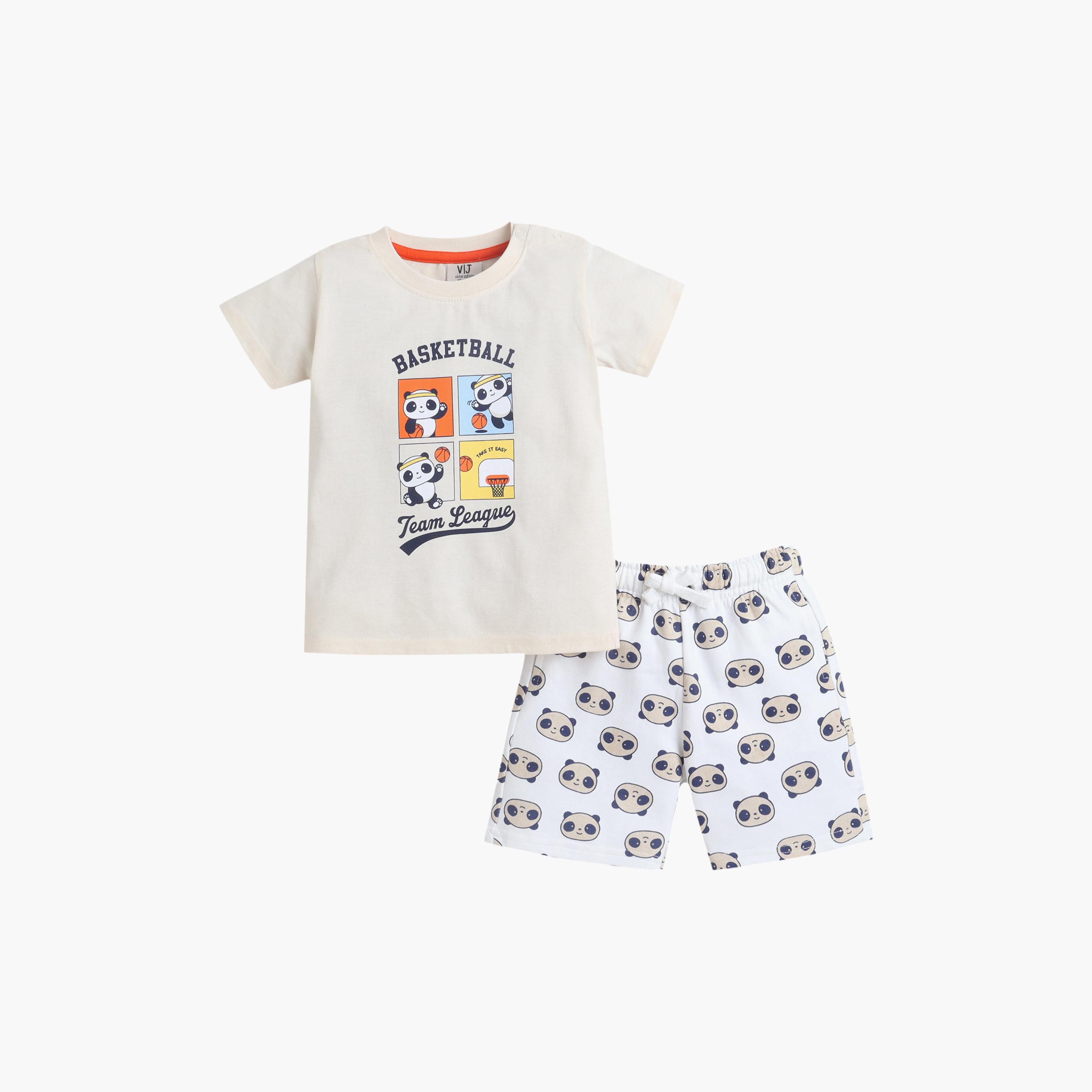 طقم مكون من 4 قطع: تي شيرتات بأكمام قصيرة ورسومات، وبنطلون مع شورت من فيكتور آند جين-boys-clothing-setsandcoords-image-8