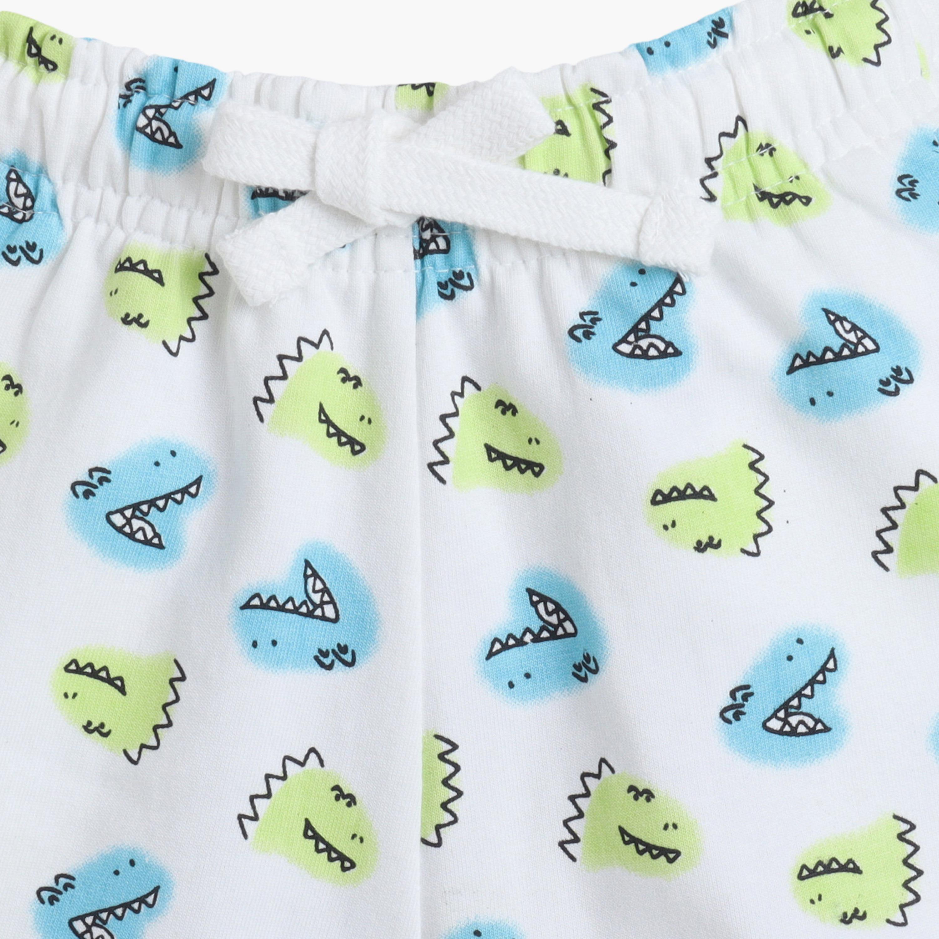 طقم مكون من 4 قطع: تي شيرتات بأكمام قصيرة ورسومات، وبنطلون مع شورت من فيكتور آند جين-boys-clothing-setsandcoords-image-5