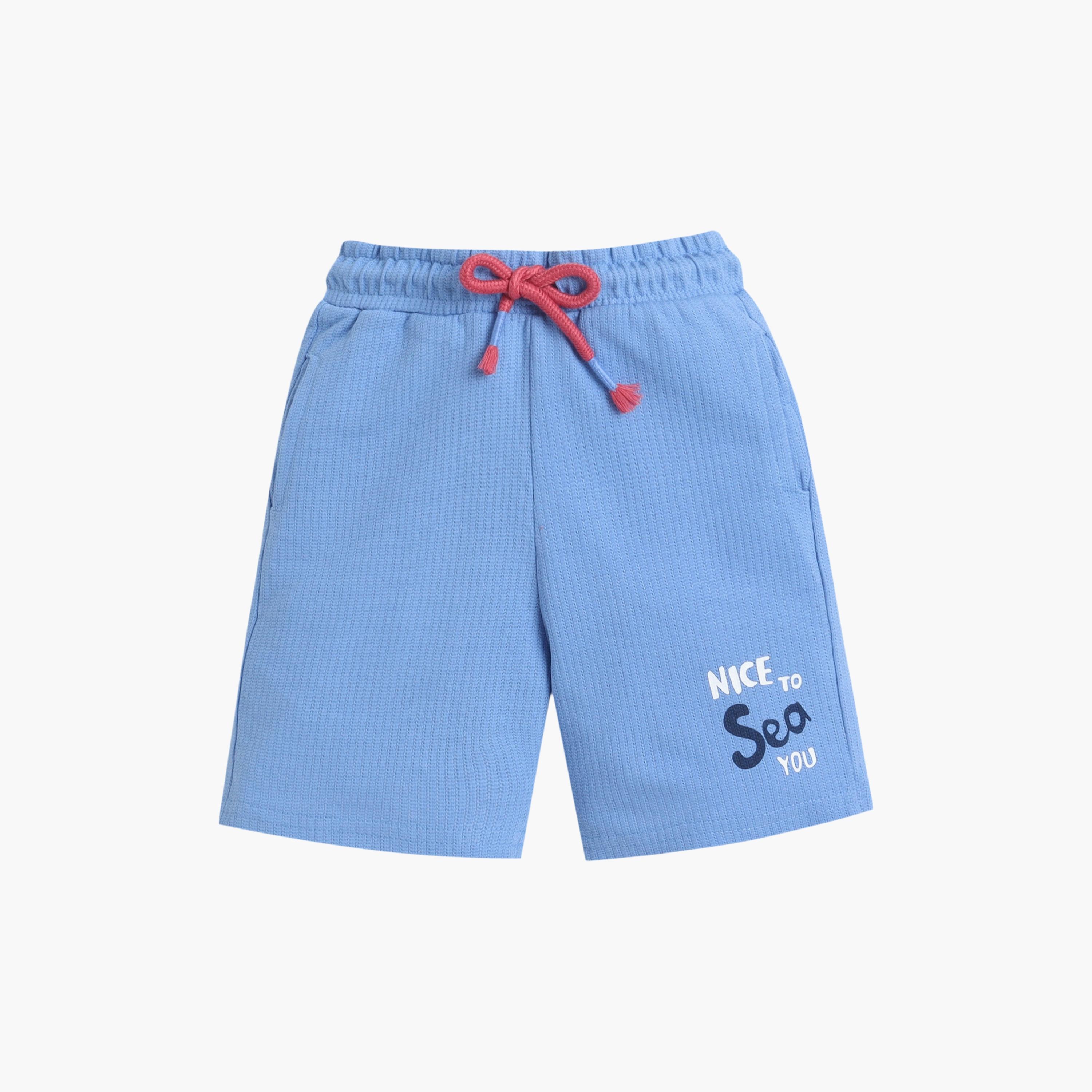 طقم تي شيرت بتصميم جرافيك تفاعلي وشورت من فيكتور آند جين-boys-clothing-setsandcoords-image-4