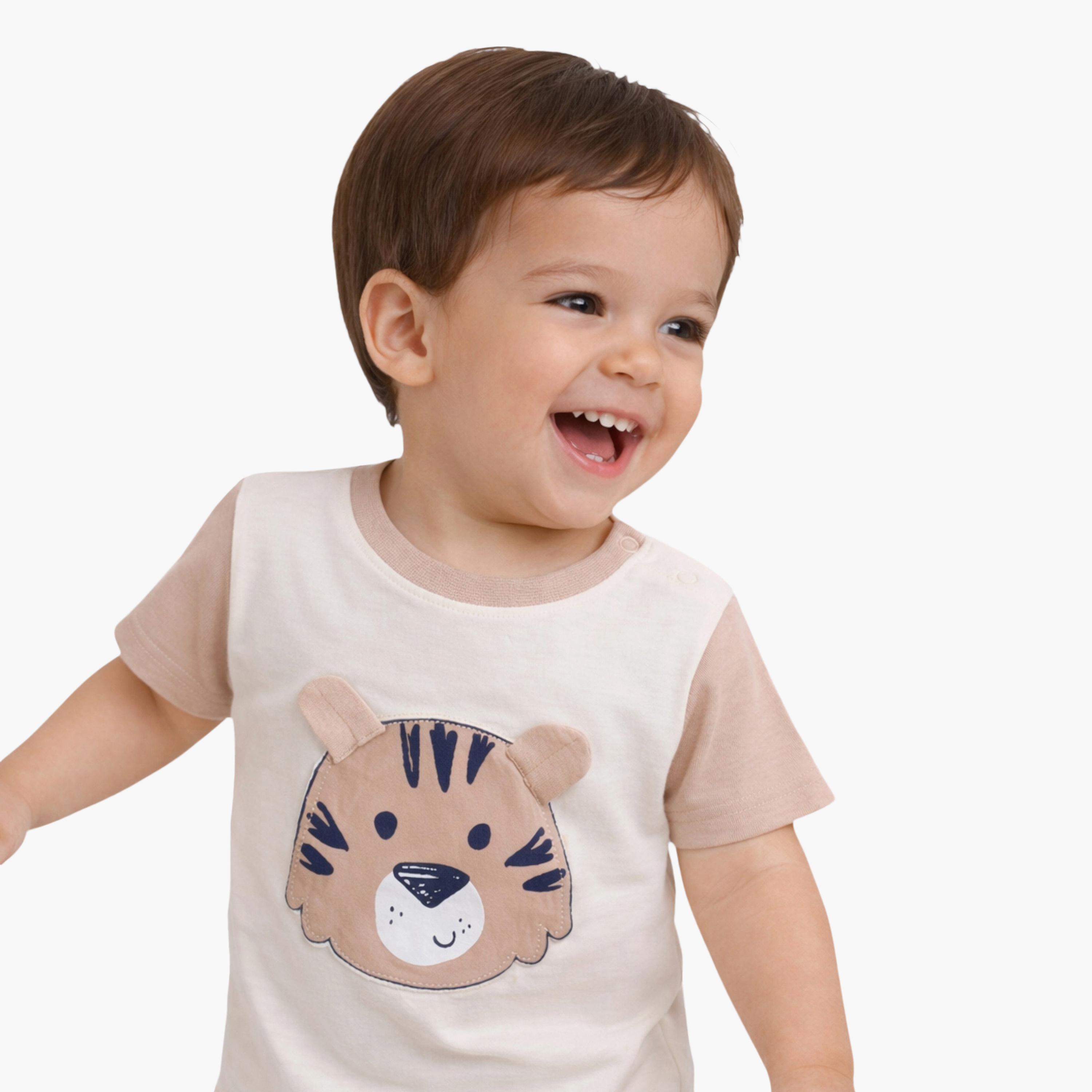 Victor and Jane Half Sleeves Tiger Face Embroidered T-Shirt & Shorts Set-baby-boys-clothing-setsandcoords-image-3