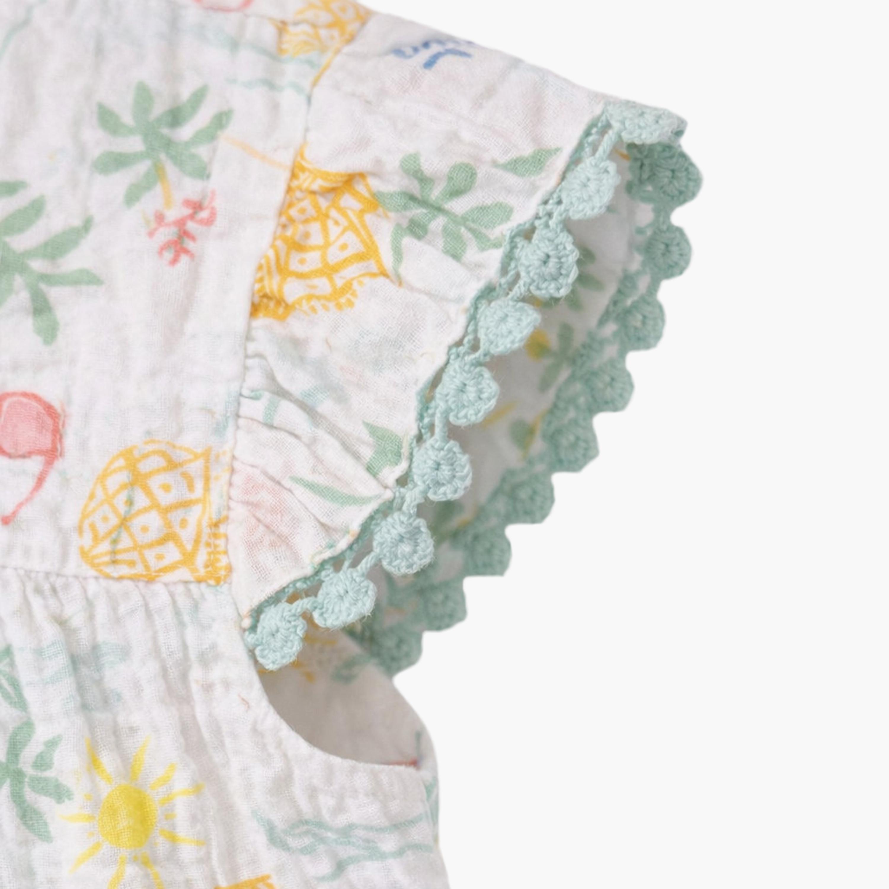 طقم بلوزة بأكمام رفرفة مطبوع وشورت بكشكشة من فيكتور آند جين-baby-girls-clothing-setsandcoords-image-5