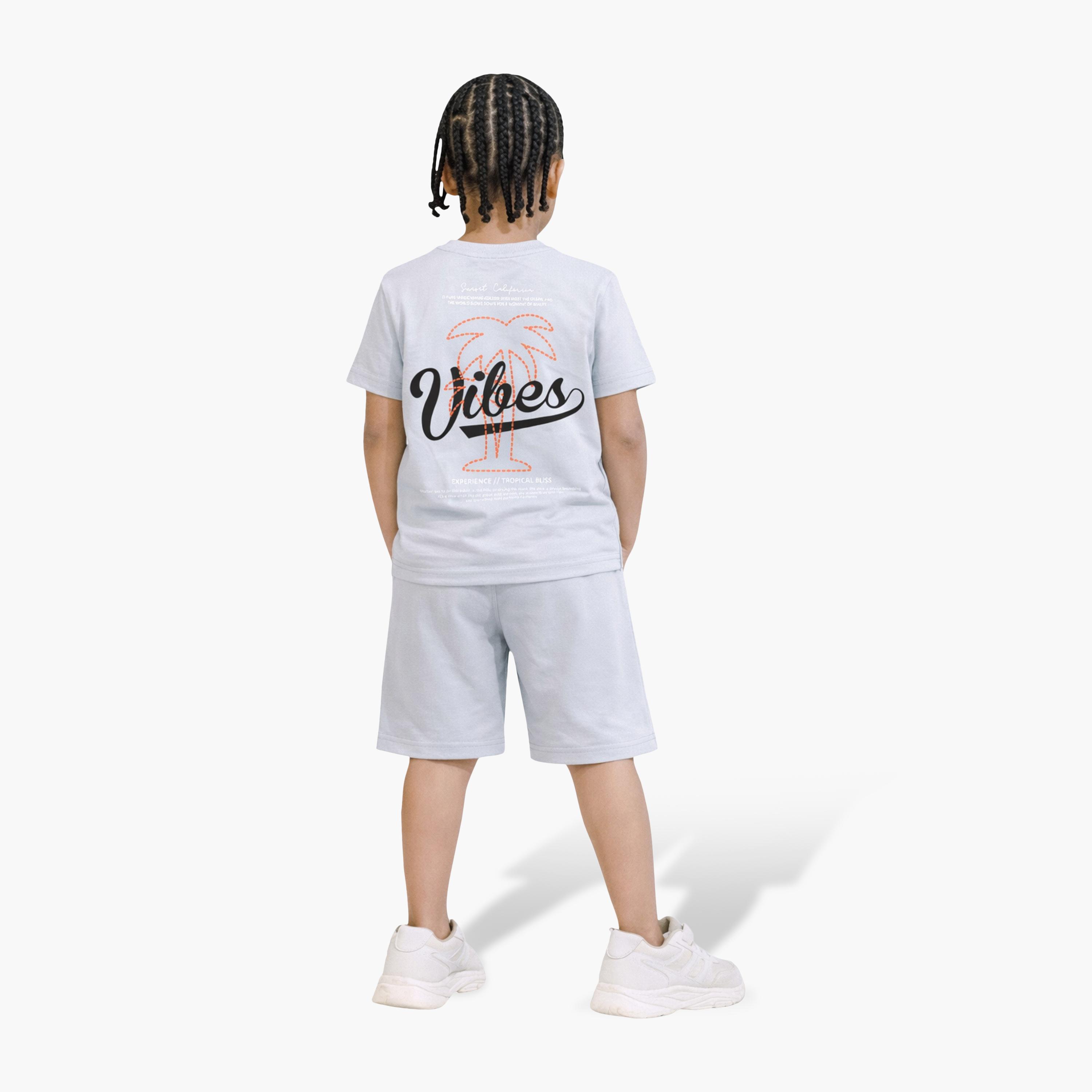 طقم تي شيرت مطبوع بكلمة "Vibes" وشورت أزرق فاتح من فيكتور آند جين-boys-clothing-setsandcoords-image-2