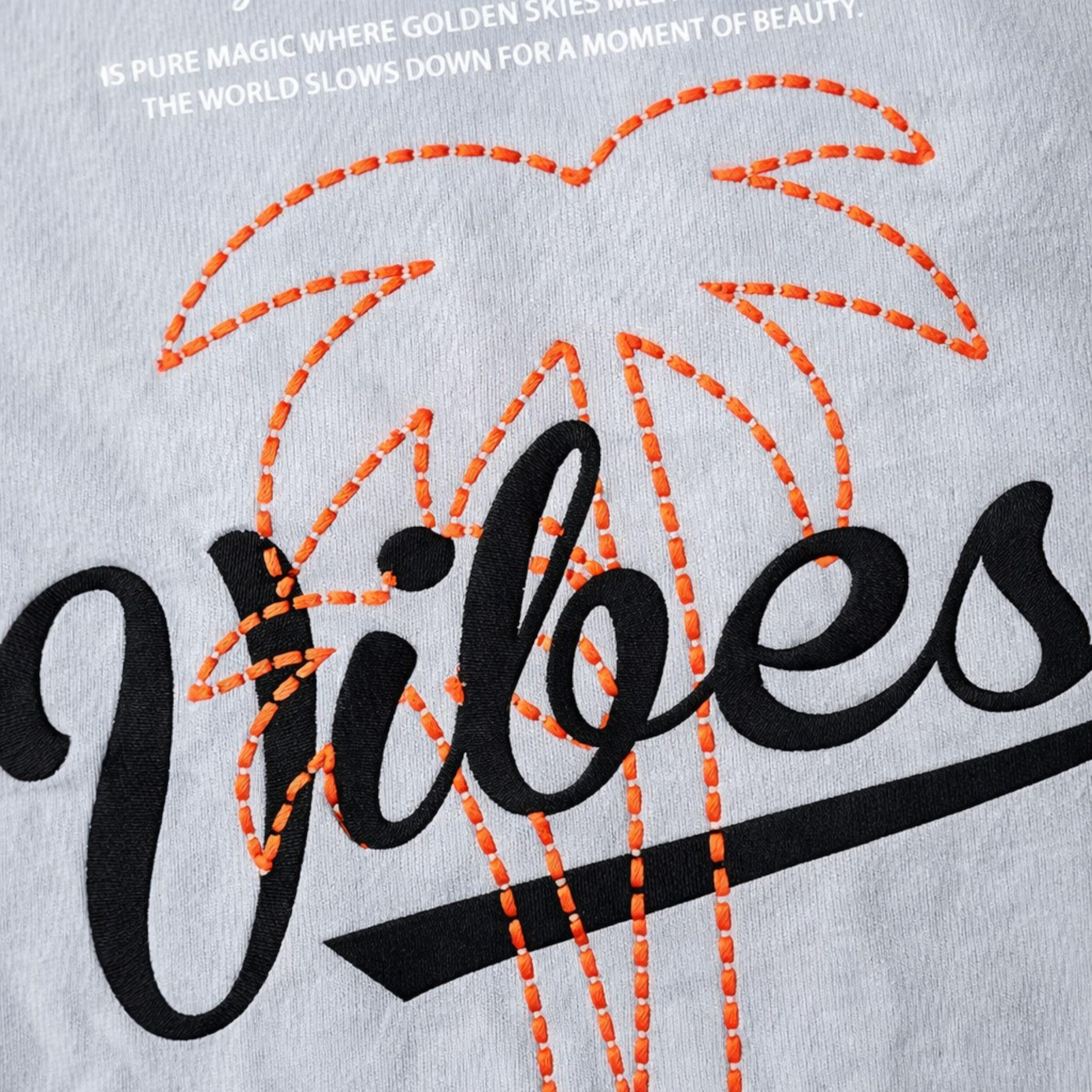 طقم تي شيرت مطبوع بكلمة "Vibes" وشورت أزرق فاتح من فيكتور آند جين-boys-clothing-setsandcoords-image-5