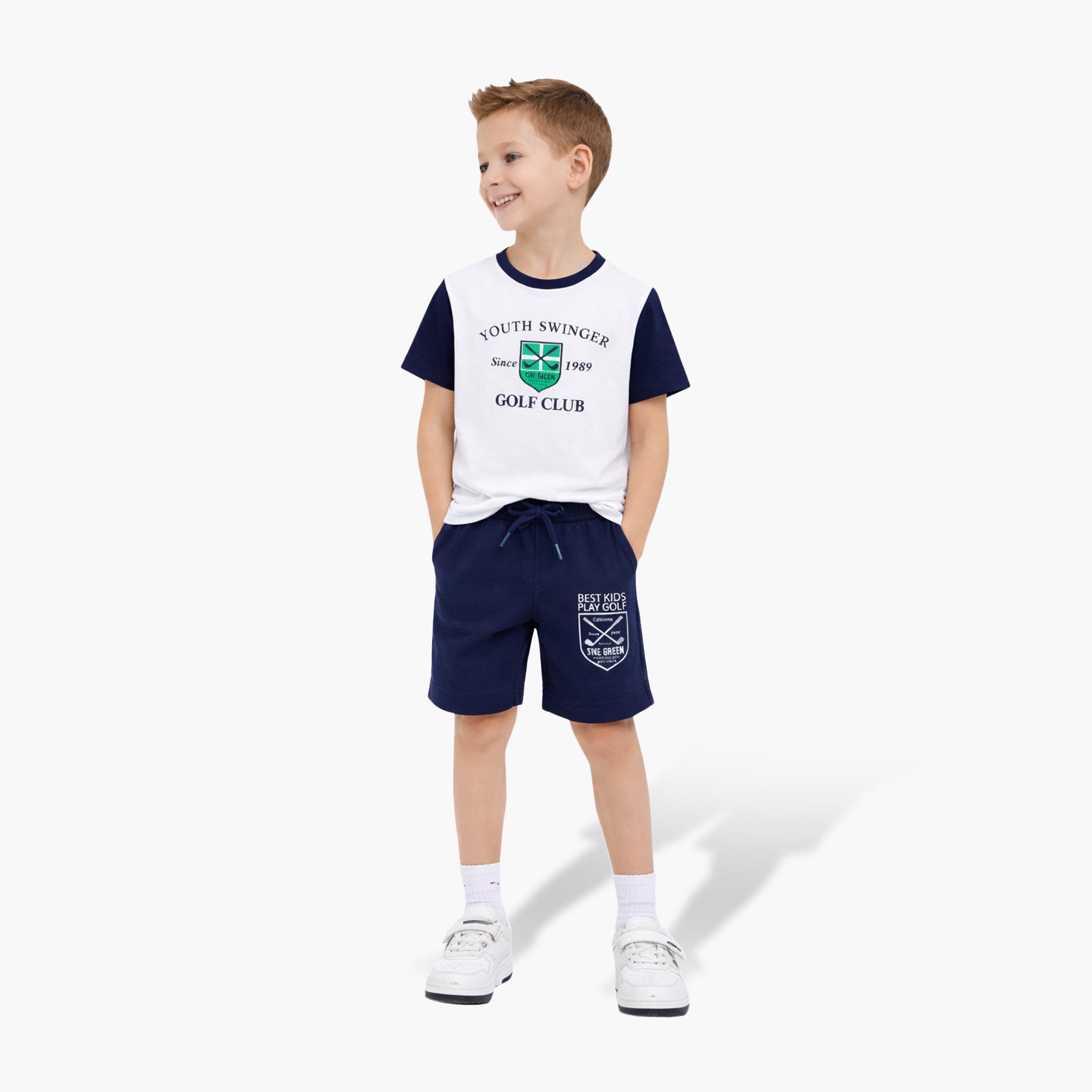 طقم تيشيرت بأكمام نصفية بطبعة غولف كلوب وشورت من فيكتور أند جين-boys-clothing-setsandcoords-image-1