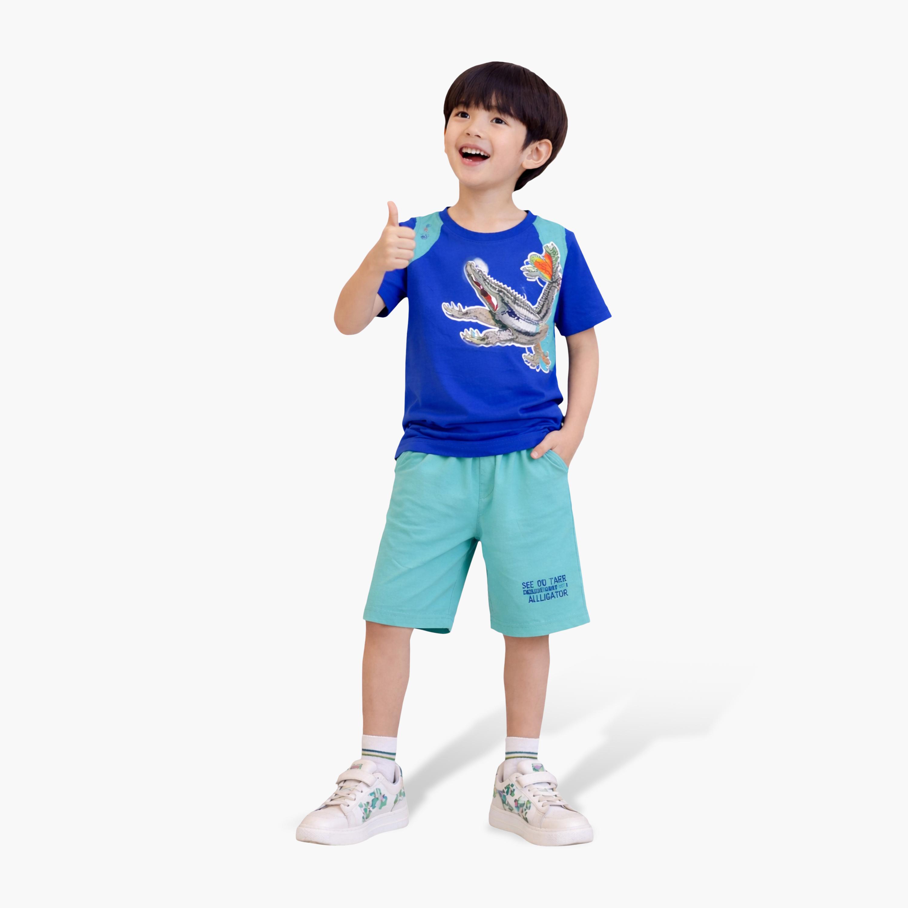 طقم تيشيرت بأكمام نصفية بطبعة كروكودايل غرافيك وشورت من فيكتور أند جين-boys-clothing-setsandcoords-image-1