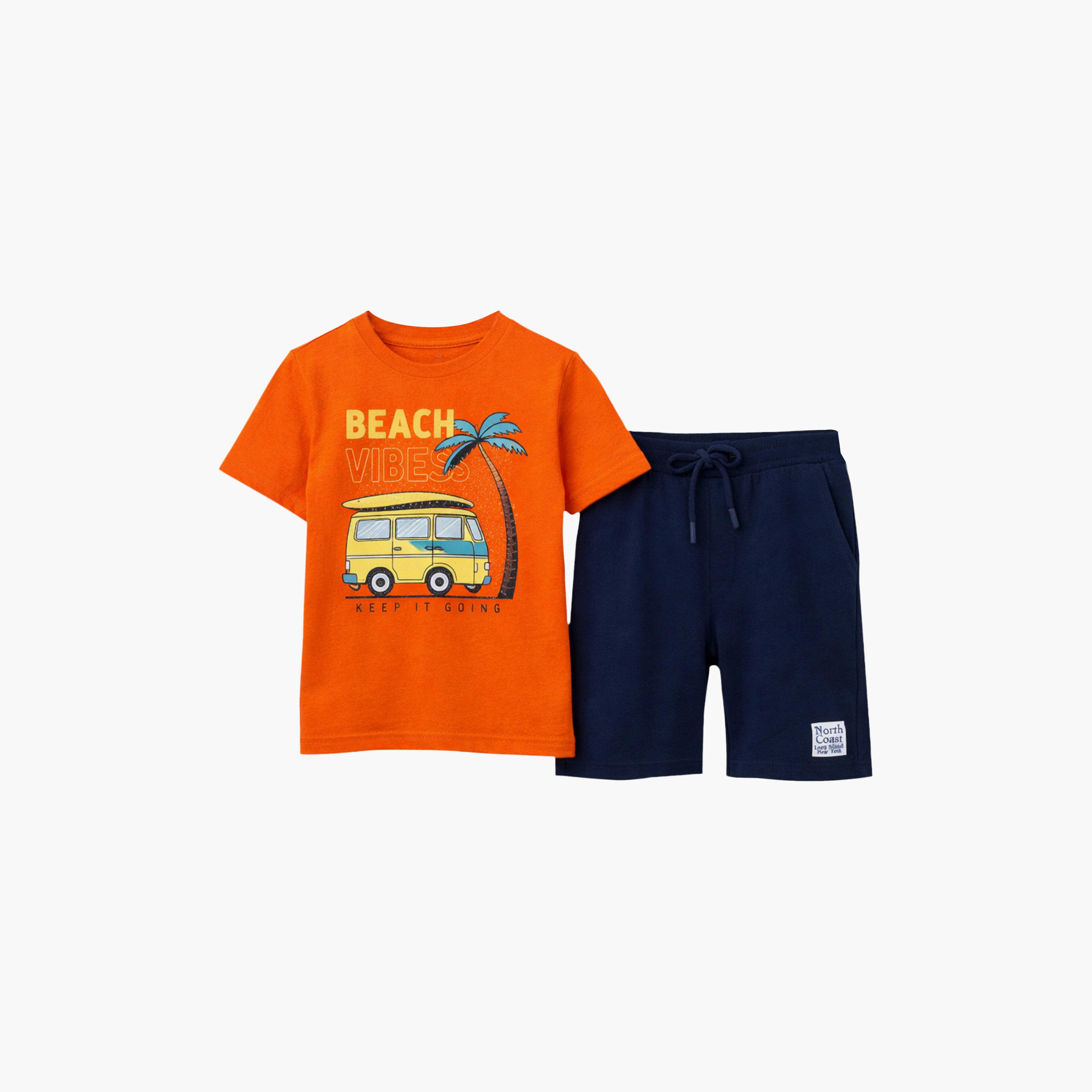 طقم تيشيرت بأكمام نصفية بطبعة بيتش تريب وشورت من فيكتور أند جين-boys-clothing-setsandcoords-image-4