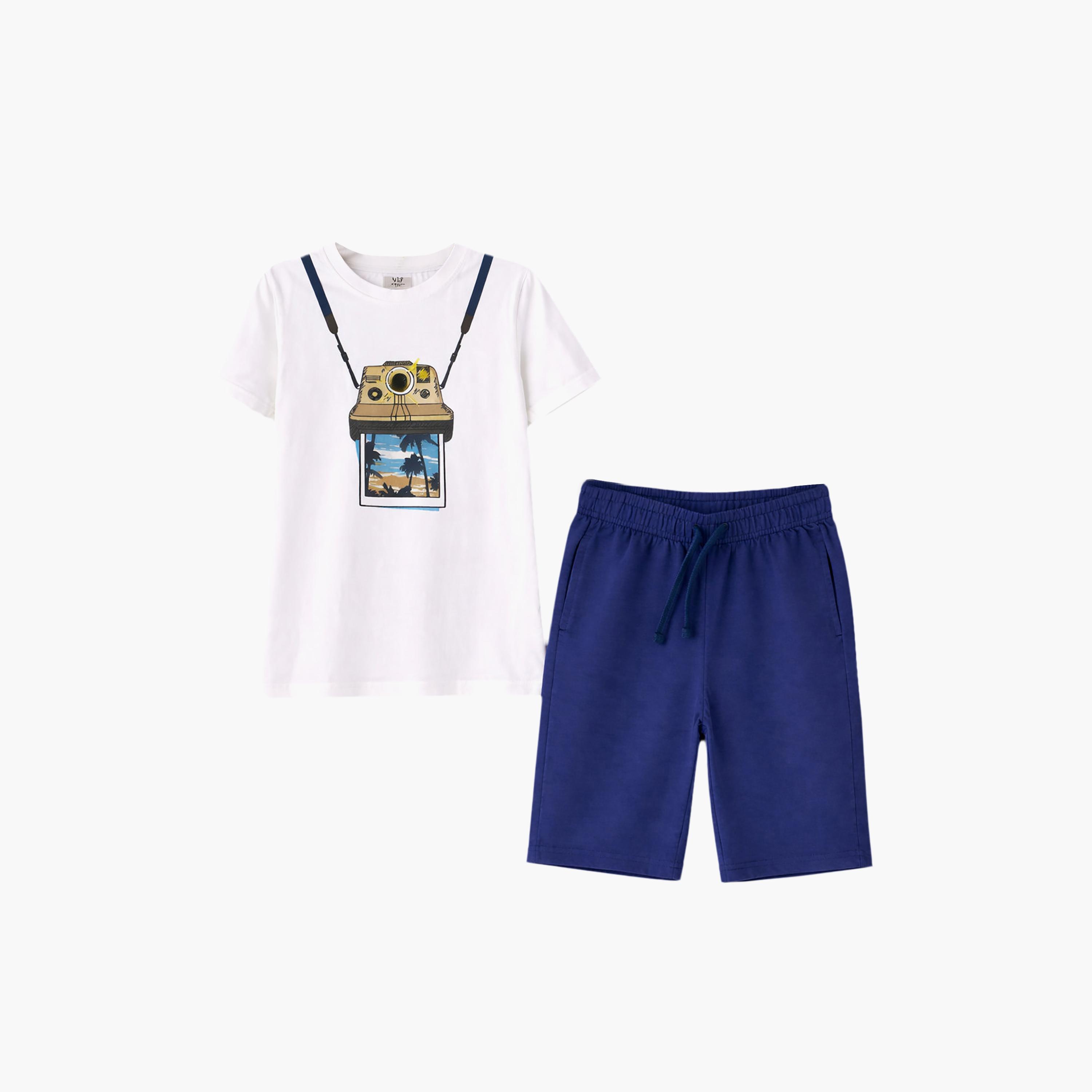 طقم مكون من 4 قطع: تي شيرتات بأكمام قصيرة ورسومات، وبنطلون مع شورت من فيكتور آند جين-boys-clothing-setsandcoords-image-5