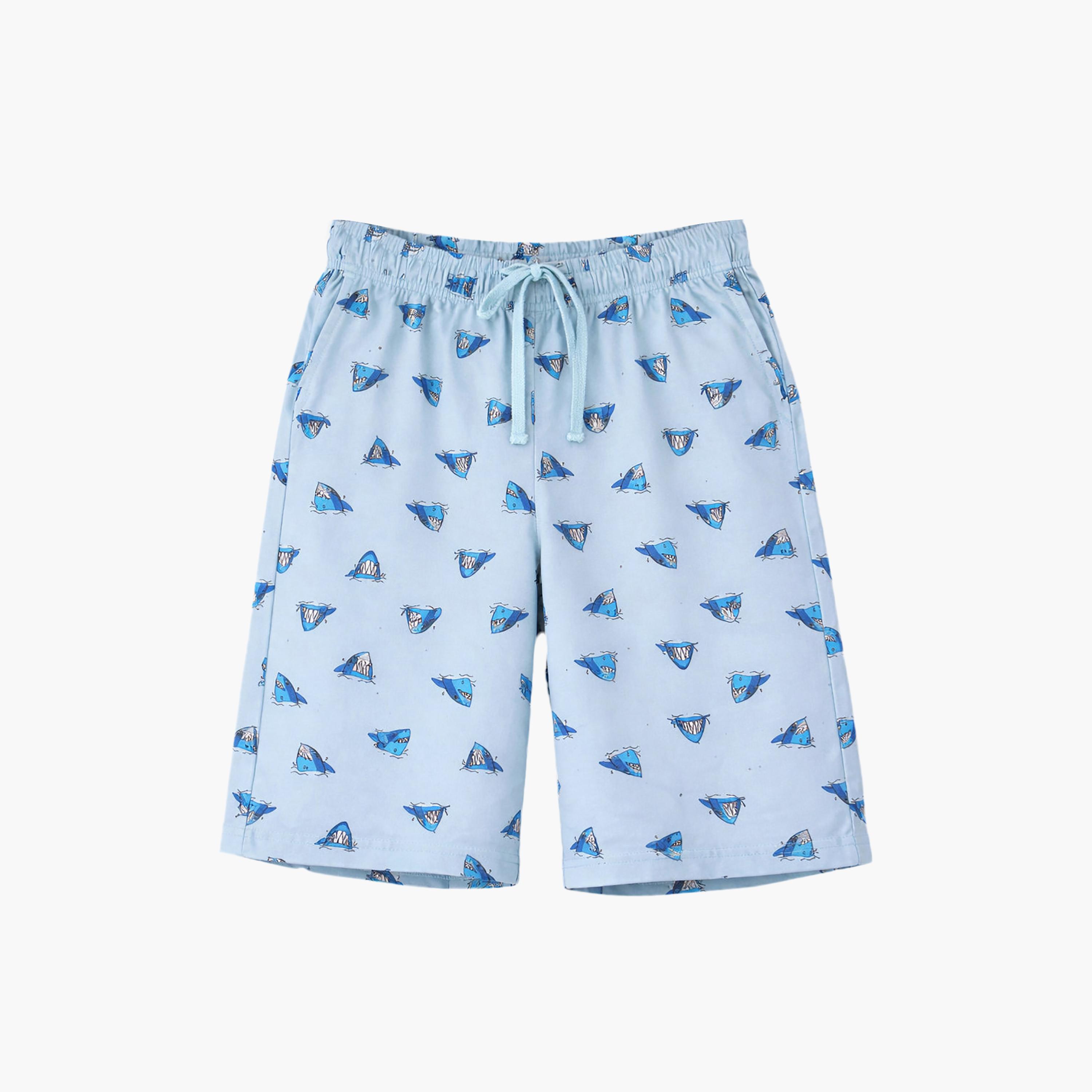 طقم مكون من 4 قطع: تي شيرتات بأكمام قصيرة ورسومات، وبنطلون مع شورت من فيكتور آند جين-boys-clothing-setsandcoords-image-2