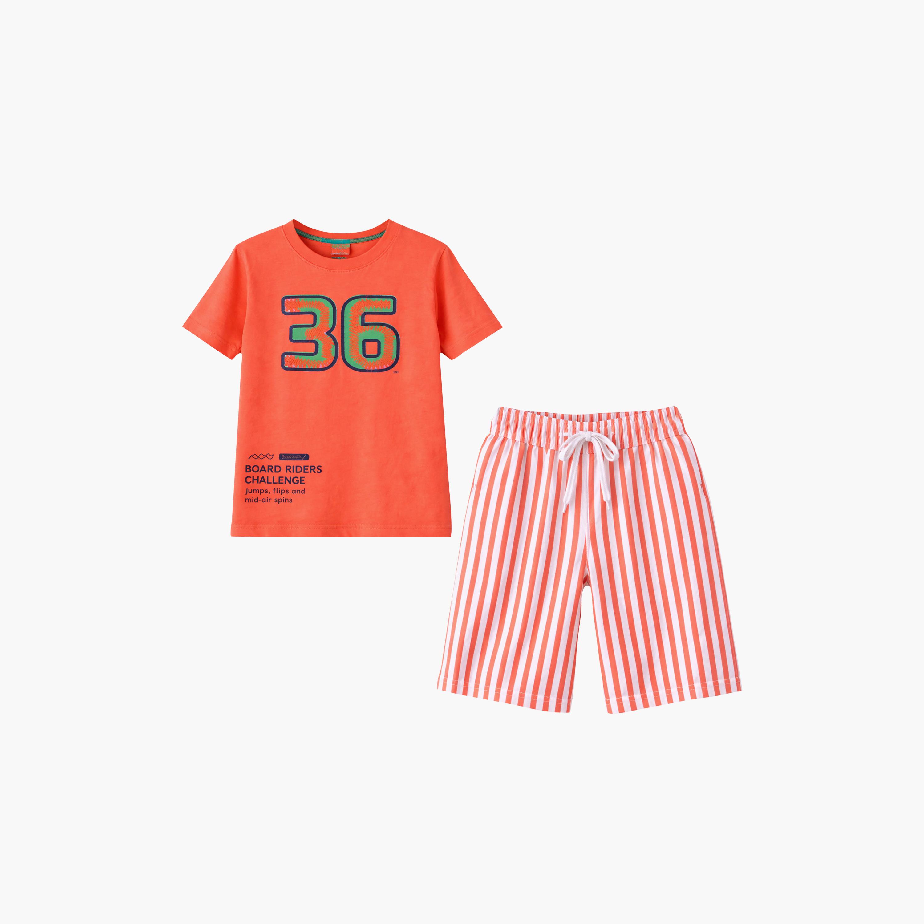 طقم مكون من 4 قطع: تي شيرتات بأكمام قصيرة ورسومات، وبنطلون مع شورت من فيكتور آند جين-boys-clothing-setsandcoords-image-8