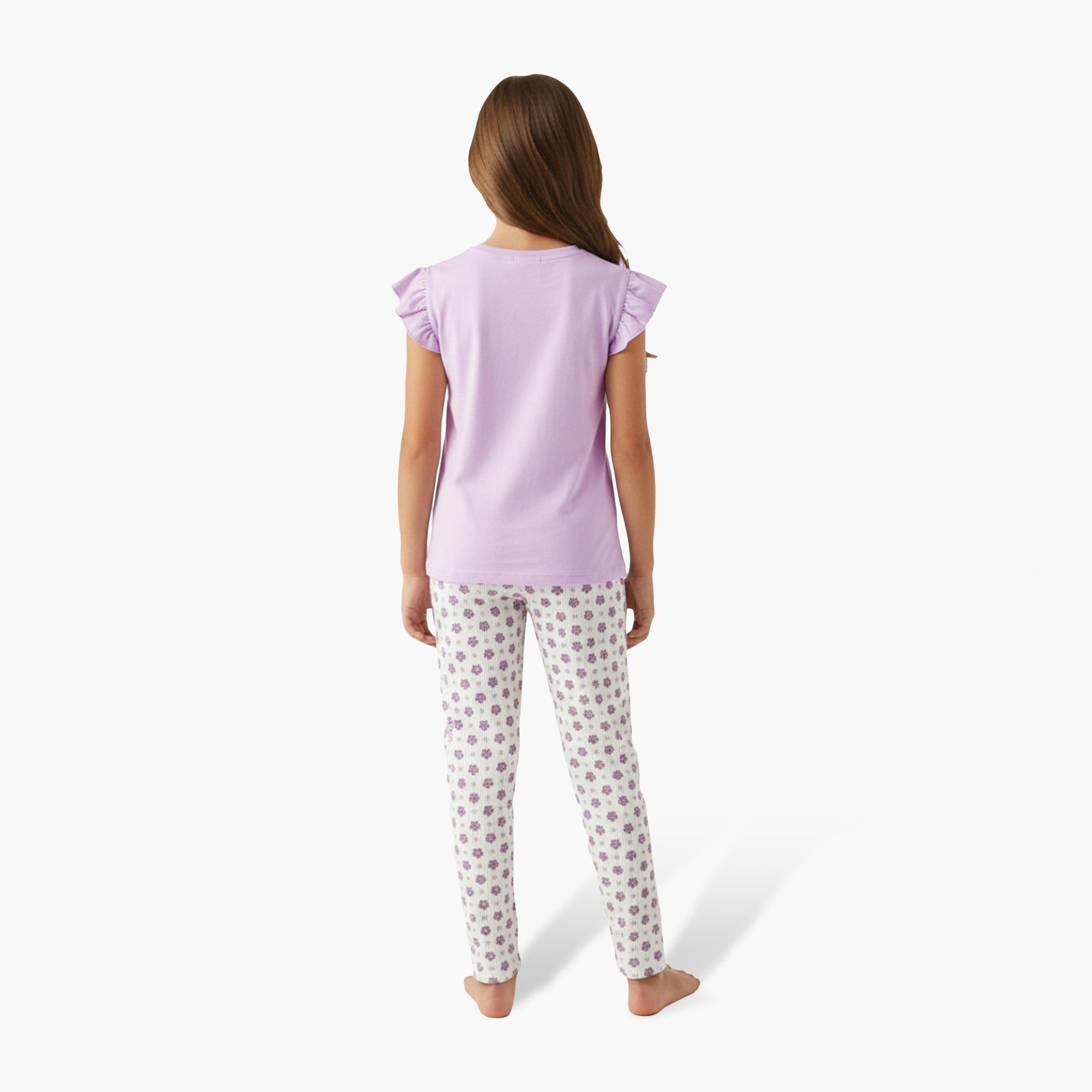 طقم بلوزة برسومات فراشة وأكمام كشكشة وبنطلون بطبعة نجوم من فيكتور آند جين-baby-girls-clothing-setsandcoords-image-2