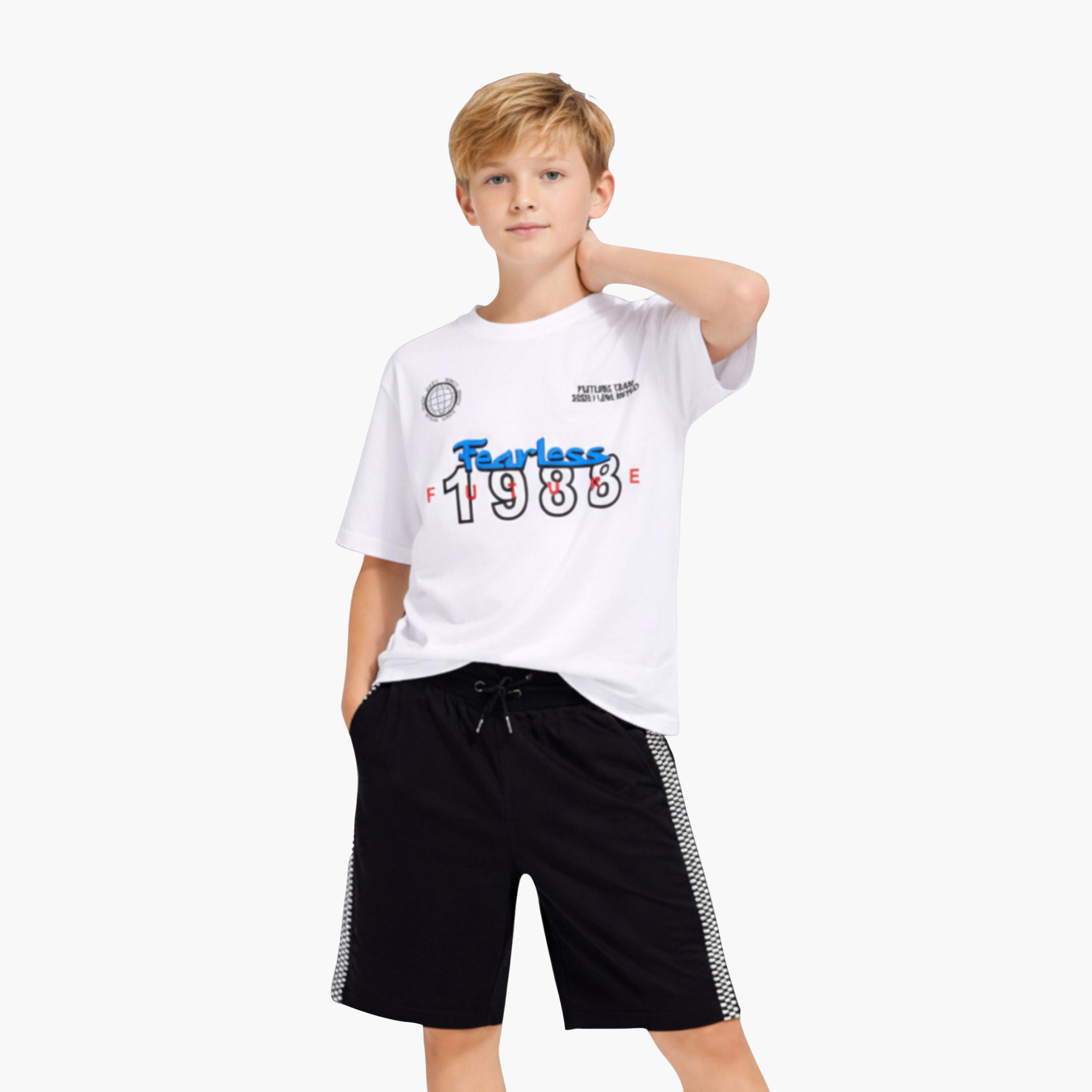 طقم تي شيرت "Fearless 1988" وشورت أسود من فيكتور آند جين-boys-clothing-setsandcoords-image-3