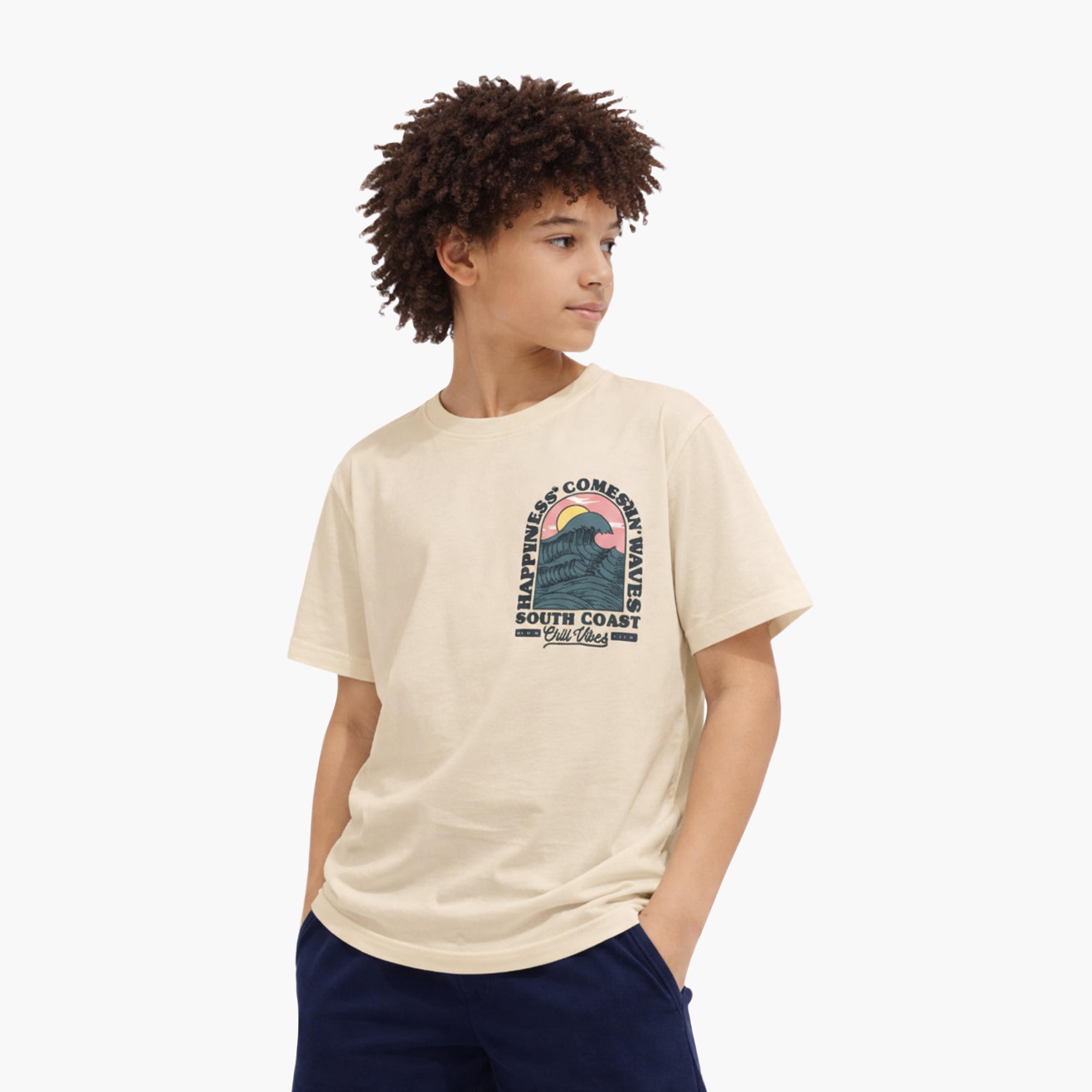 تيشيرت بقصة ريلاكسد فيت وأكمام نصفية بطبعة كاليفورنيا غرافيك من فيكتور أند جين-boys-clothing-tshirtsandpolos-image-1
