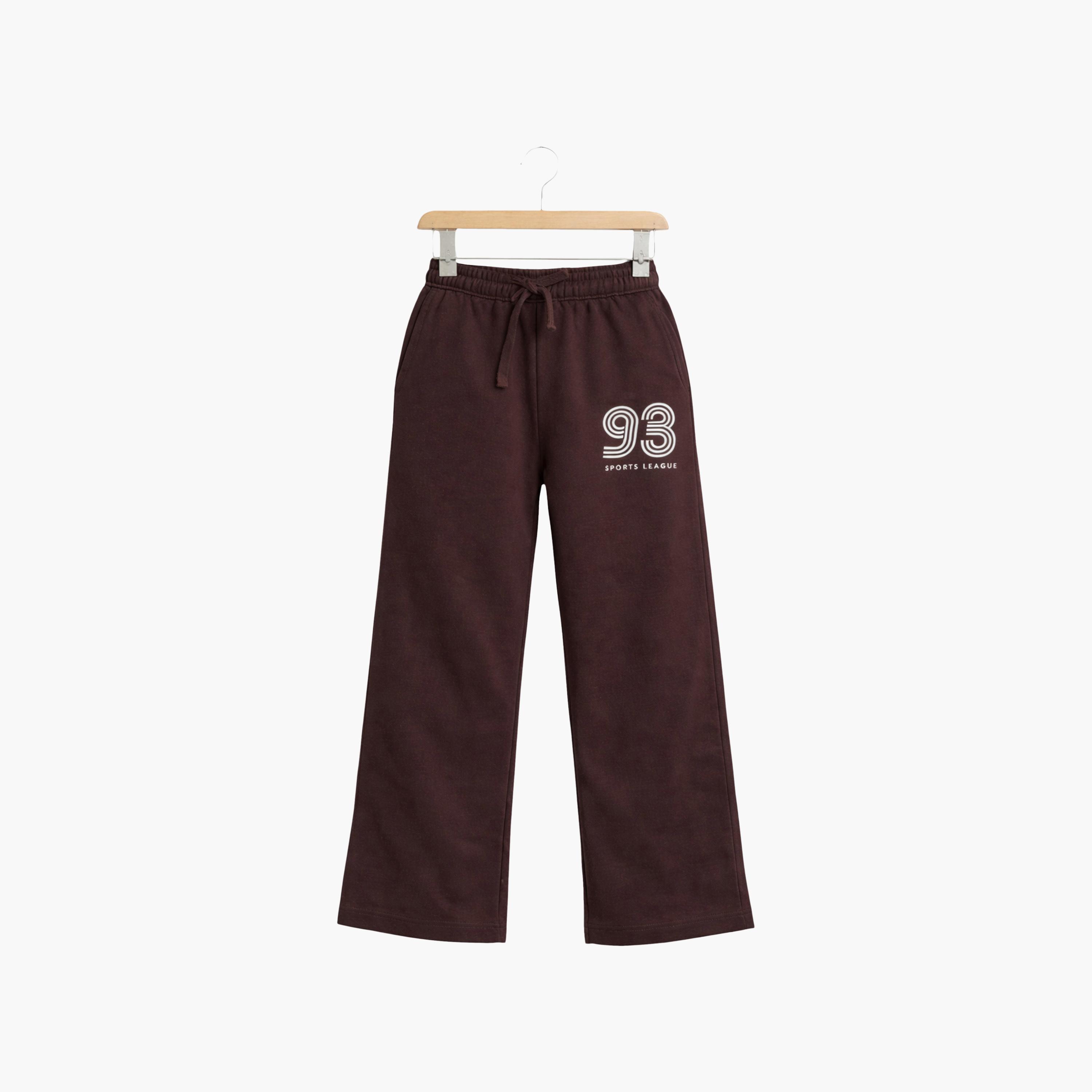 طقم تي شيرت "93 Sports League" وبنطلون من فيكتور آند جين-girls-clothing-setsandcoords-image-2