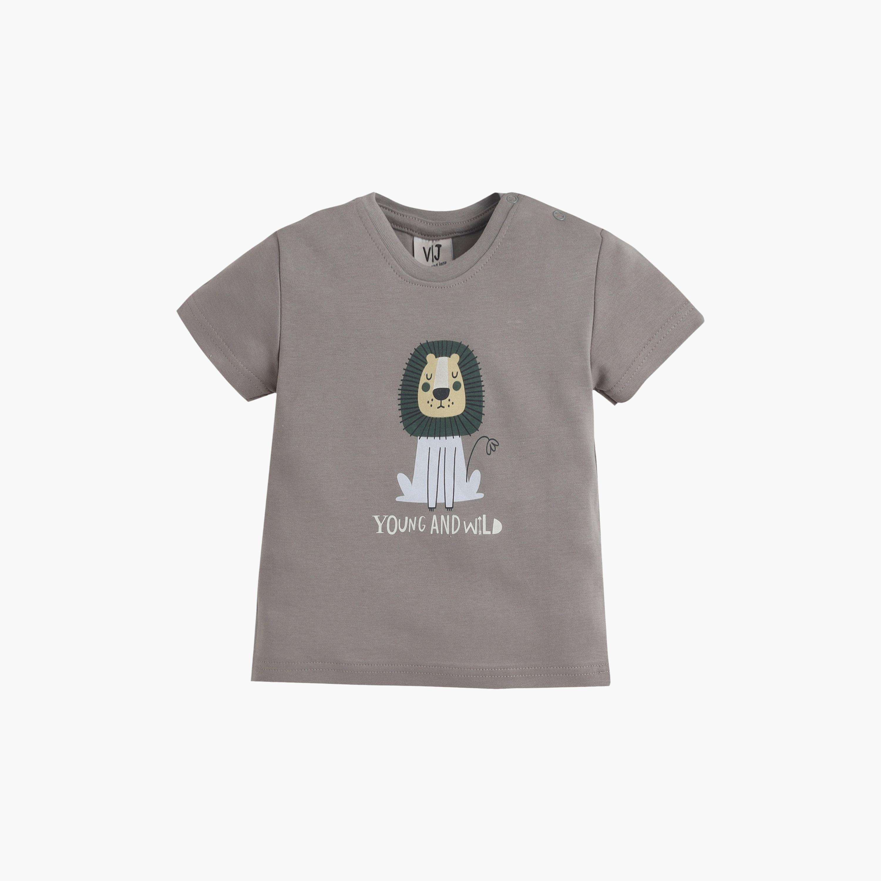 طقم تي شيرت قطني وبيجامة بطبعة أسد من فيكتور آند جين-boys-clothing-setsandcoords-image-3