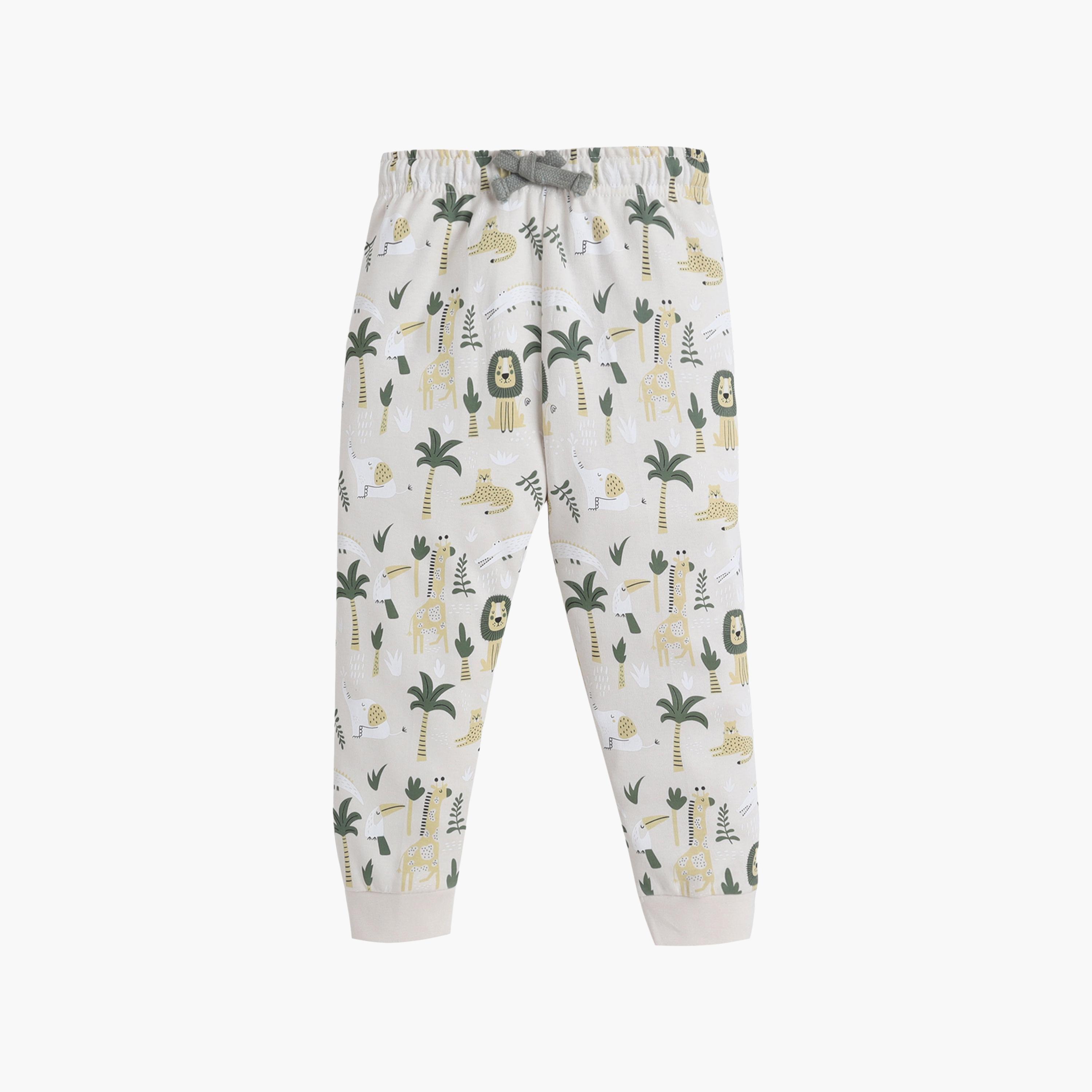 طقم تي شيرت قطني وبيجامة بطبعة أسد من فيكتور آند جين-boys-clothing-setsandcoords-image-4