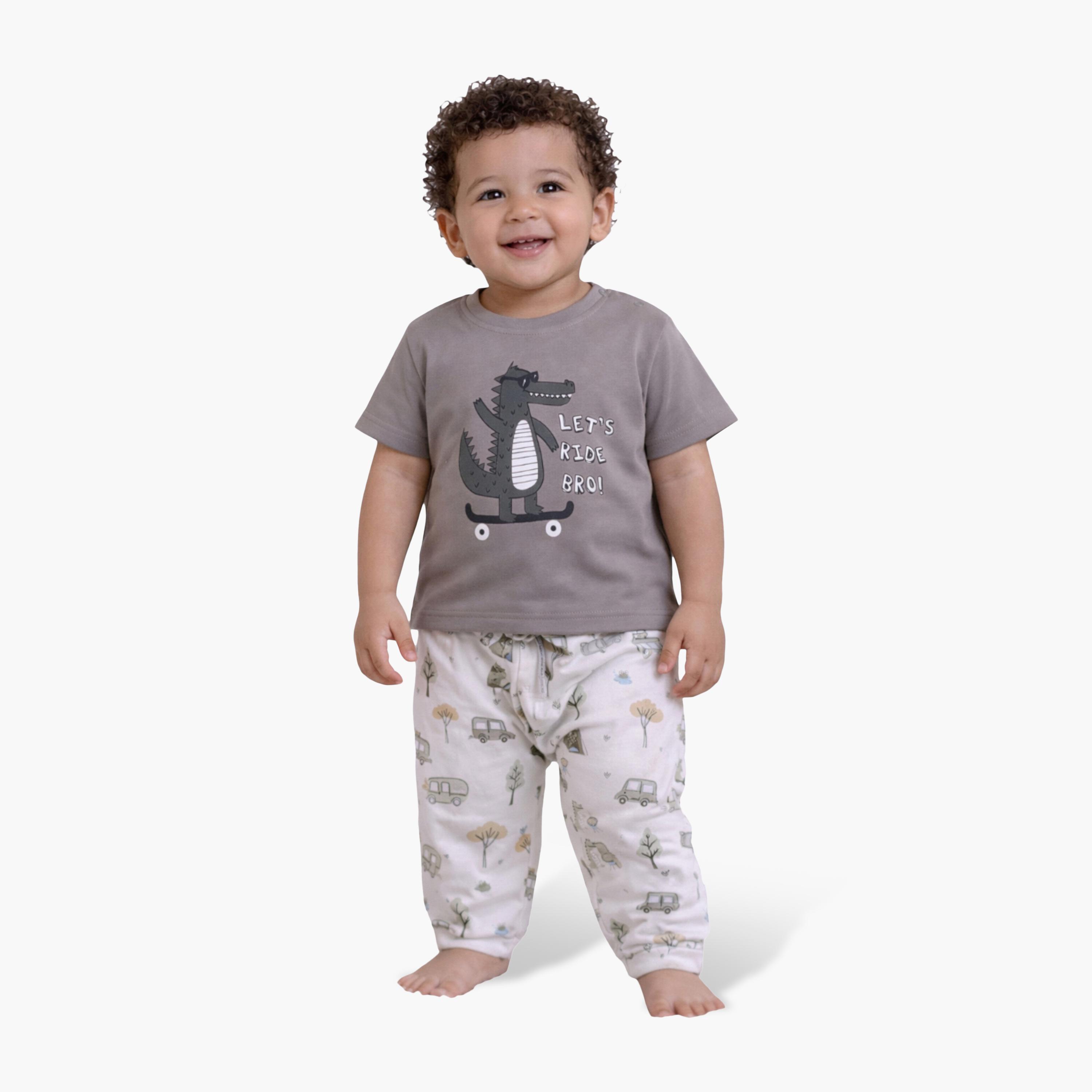 طقم تي شيرت قطني وبيجامة بطبعة حيوانات من فيكتور آند جين-boys-clothing-setsandcoords-image-1