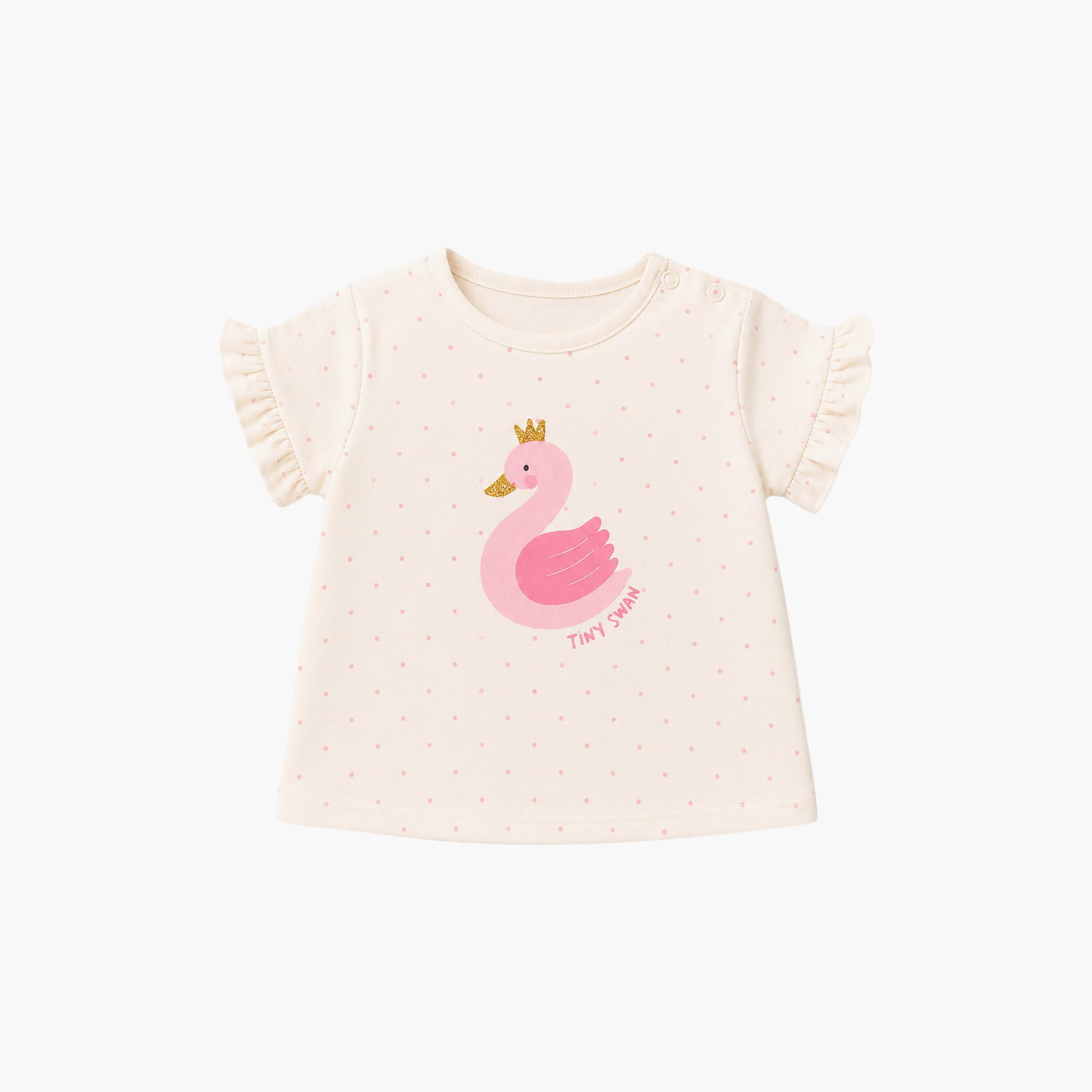 طقم توب بطبعة طيور البجع وبدون أكمام وشورت بكشكشة من فيكتور آند جين-baby-girls-clothing-setsandcoords-image-5