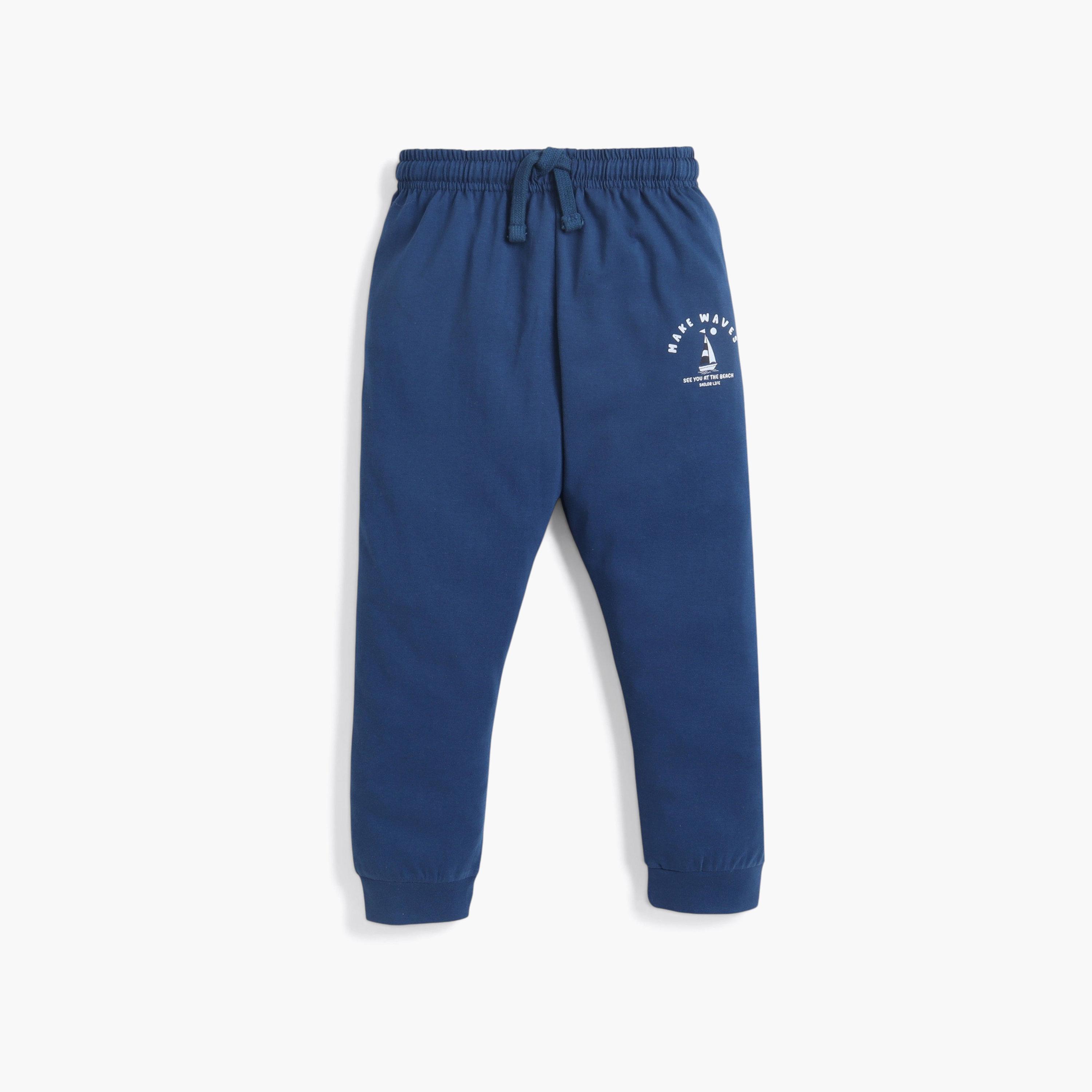 طقم تيشيرت بطبعة جرافيك "ميك ويفز" وأكمام قصيرة وبنطلون جوجر من فيكتور آند جين-boys-clothing-setsandcoords-image-5