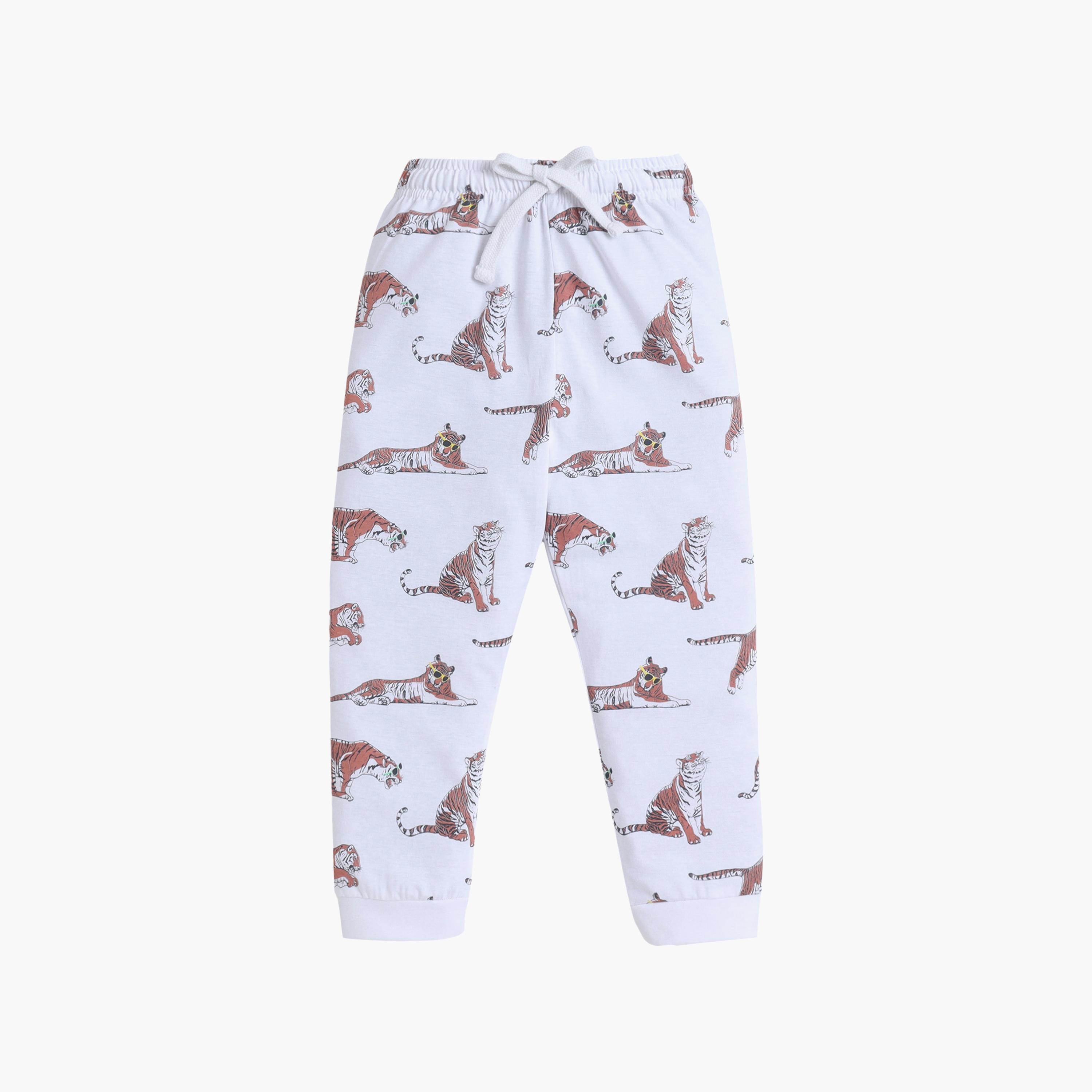 طقم تي شيرت قطني وبيجامة بطبعة نمر "Stay Wild" من فيكتور آند جين-boys-clothing-nightwear-image-4