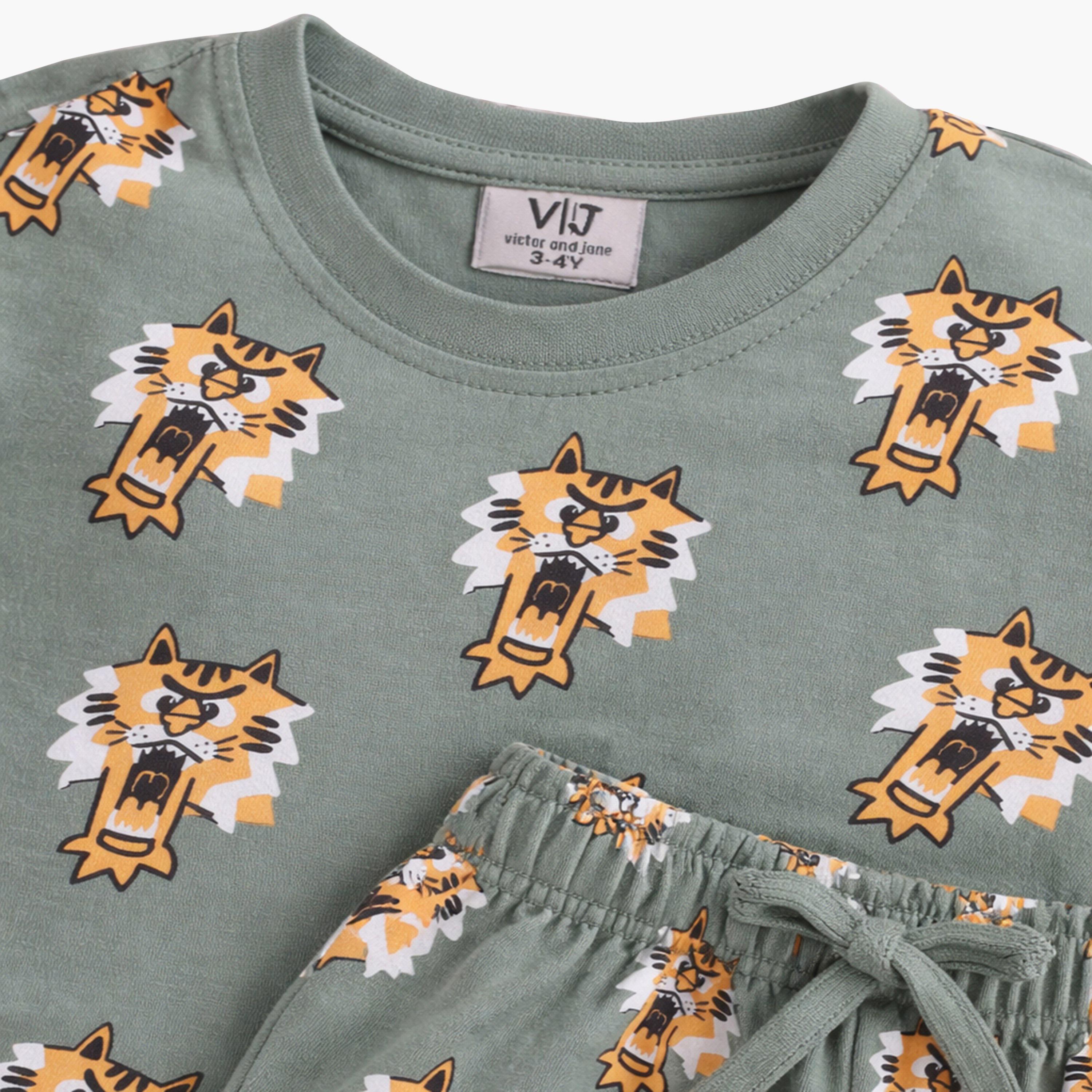 طقم مكون من تيشيرت بطبعة نمر وبنطلون رياضي (جوغر) قطعتين من فيكتور آند جين-baby-boys-clothing-setsandcoords-image-3