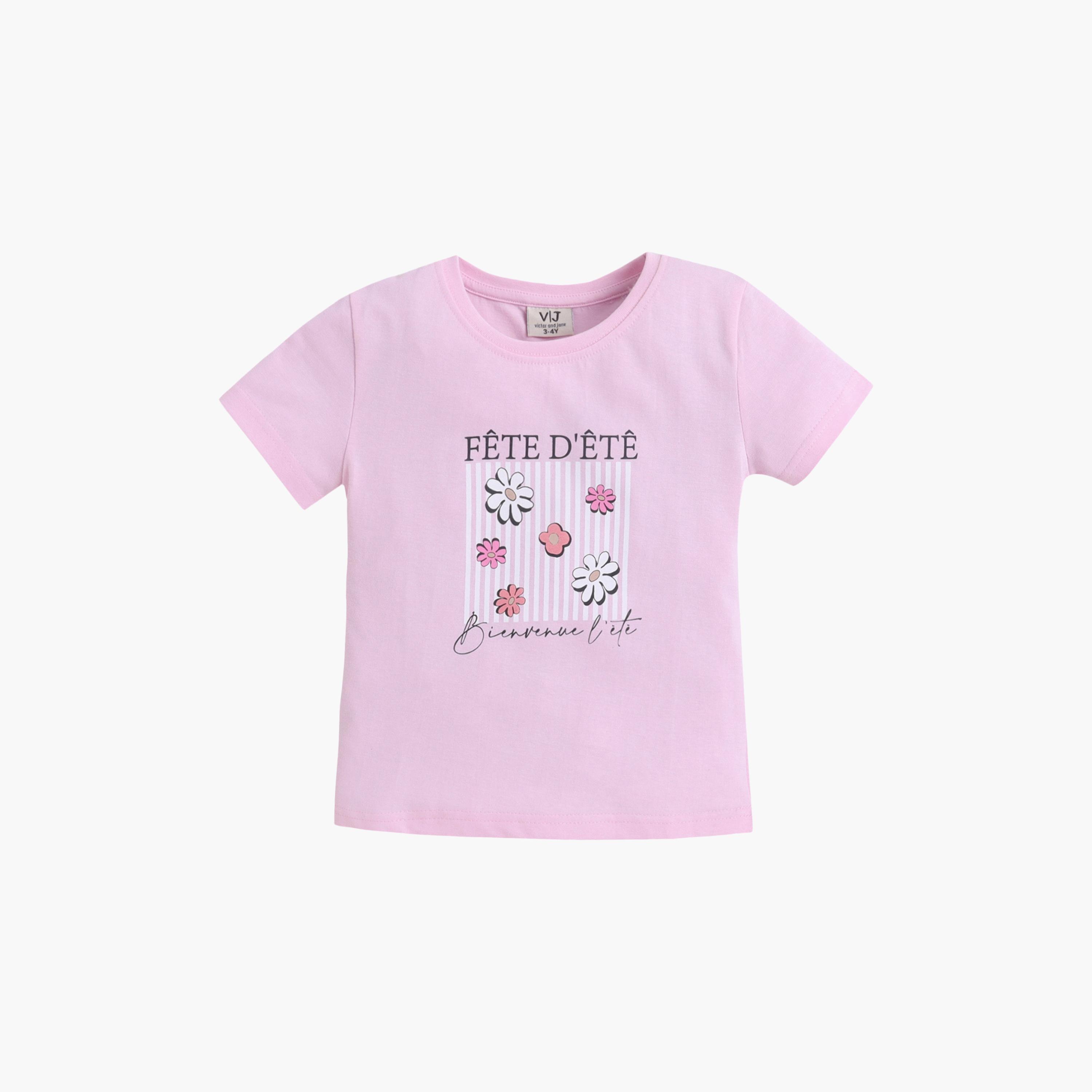 طقم تي شيرت قطني وشورت بطبعة زهور من فيكتور آند جين-baby-girls-clothing-setsandcoords-image-3