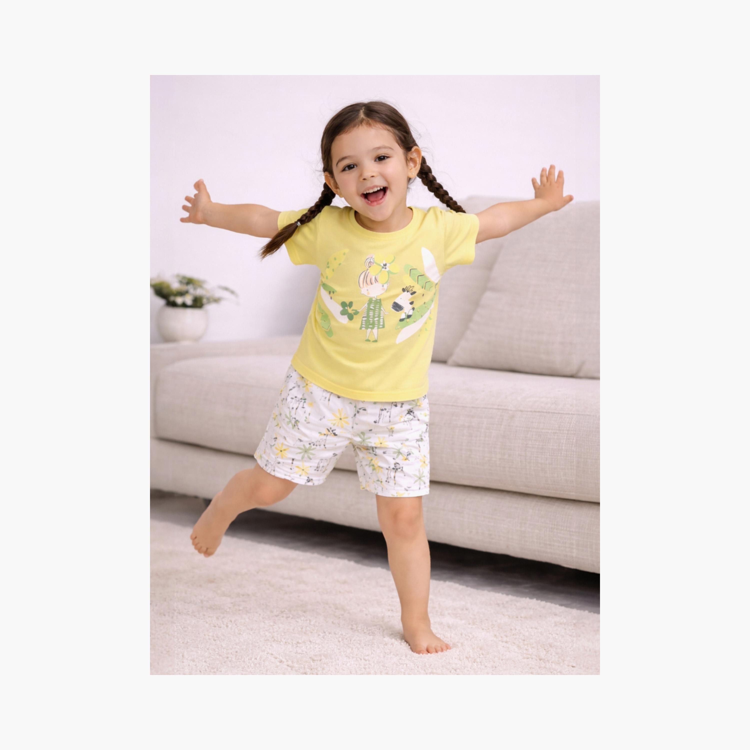 طقم تي شيرت قطني وشورت بطبعة من الطبيعة من فيكتور آند جين-baby-girls-clothing-setsandcoords-image-4
