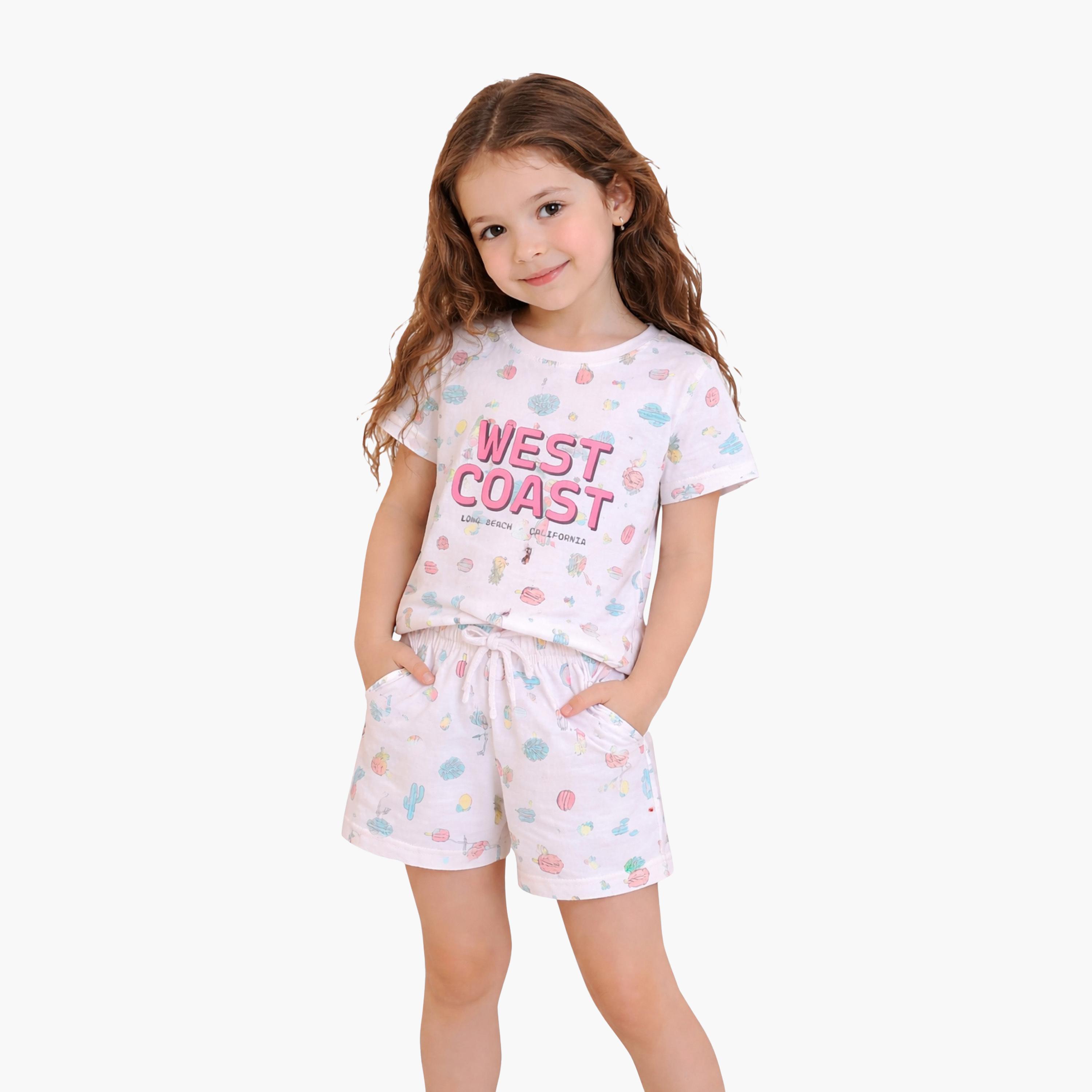 طقم تي شيرت قطني وشورت بطبعة "West Coast" من فيكتور آند جين-baby-girls-clothing-setsandcoords-image-5