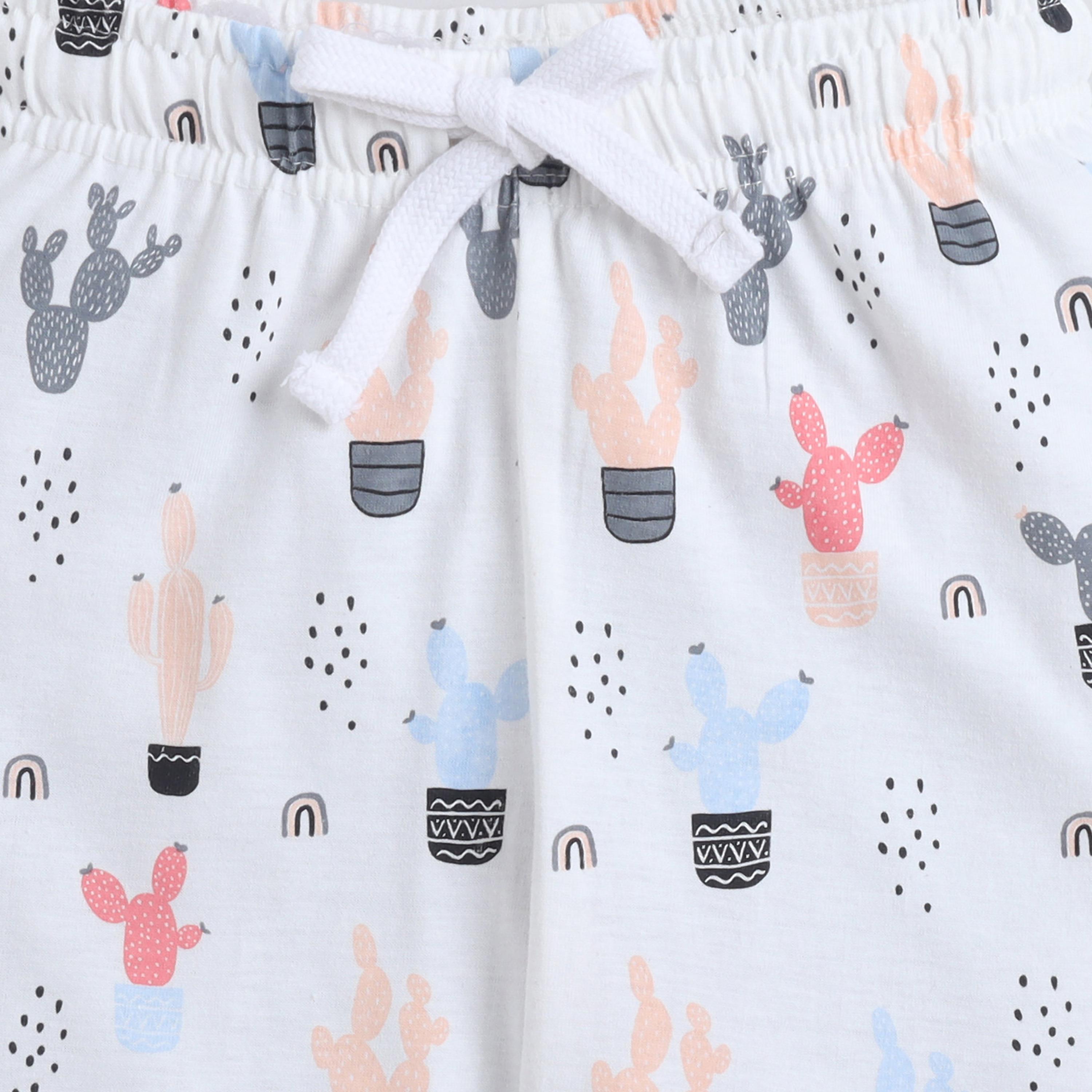 طقم تي شيرت قطني وبيجامة بطبعة صبار من فيكتور آند جين-baby-girls-clothing-setsandcoords-image-5