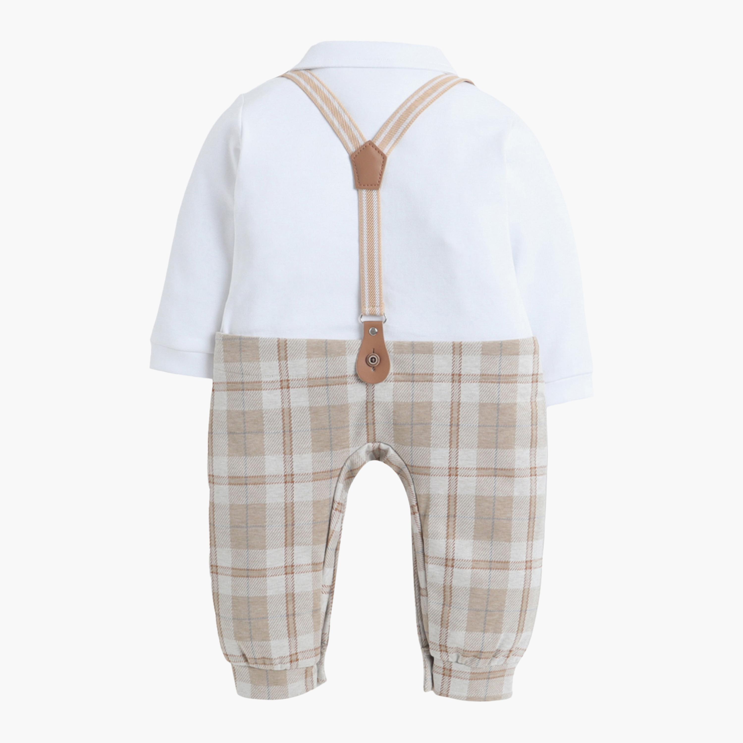 طقم رومبير بتصميم وهمي (موك) مكون من قميص، ربطة عنق وحمالات من فيكتور آند جين-baby-boys-clothing-rompers-image-5