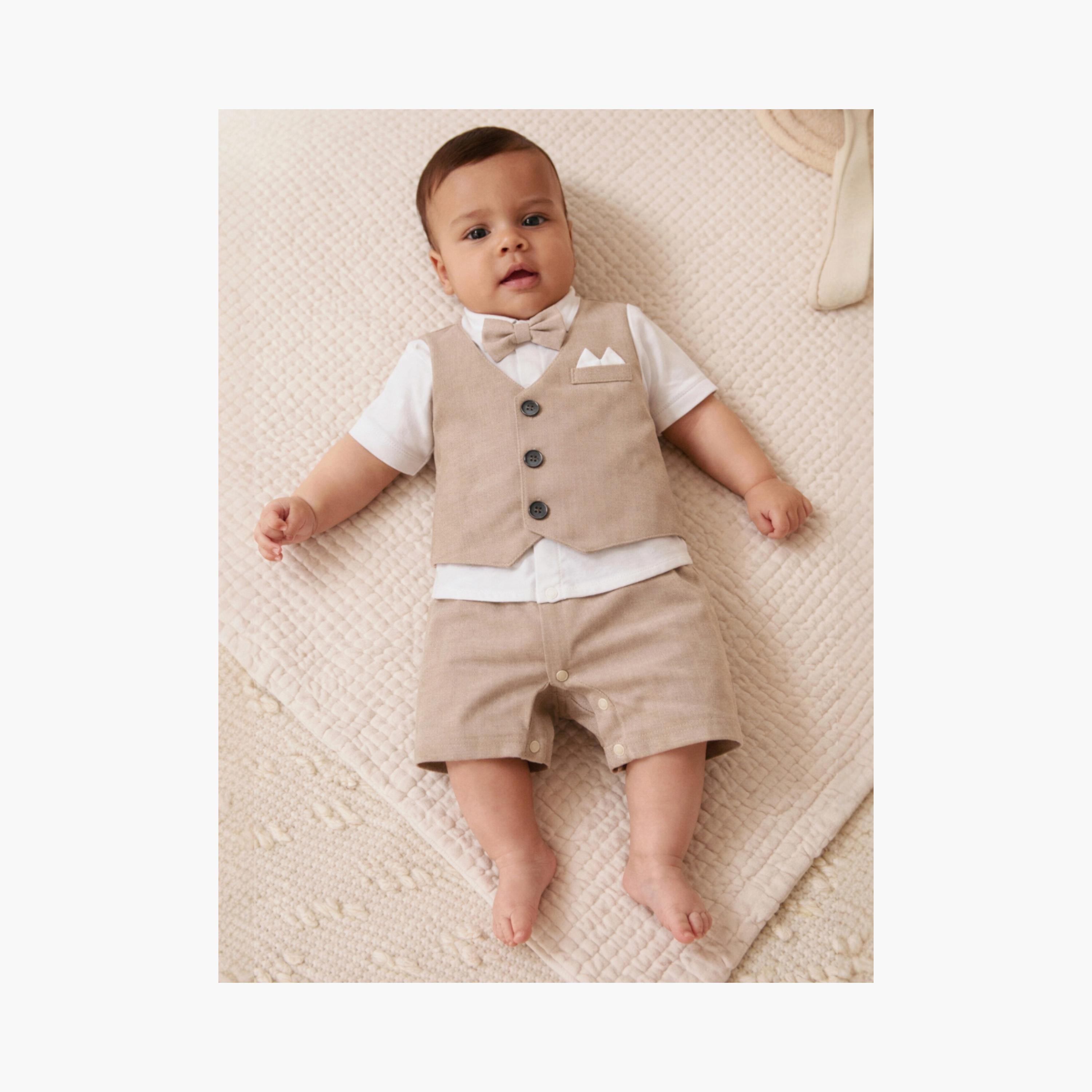 طقم رومبير بتصميم وهمي (موك) مكون من سديري، قميص وربطة عنق من فيكتور آند جين-baby-boys-clothing-rompers-image-4