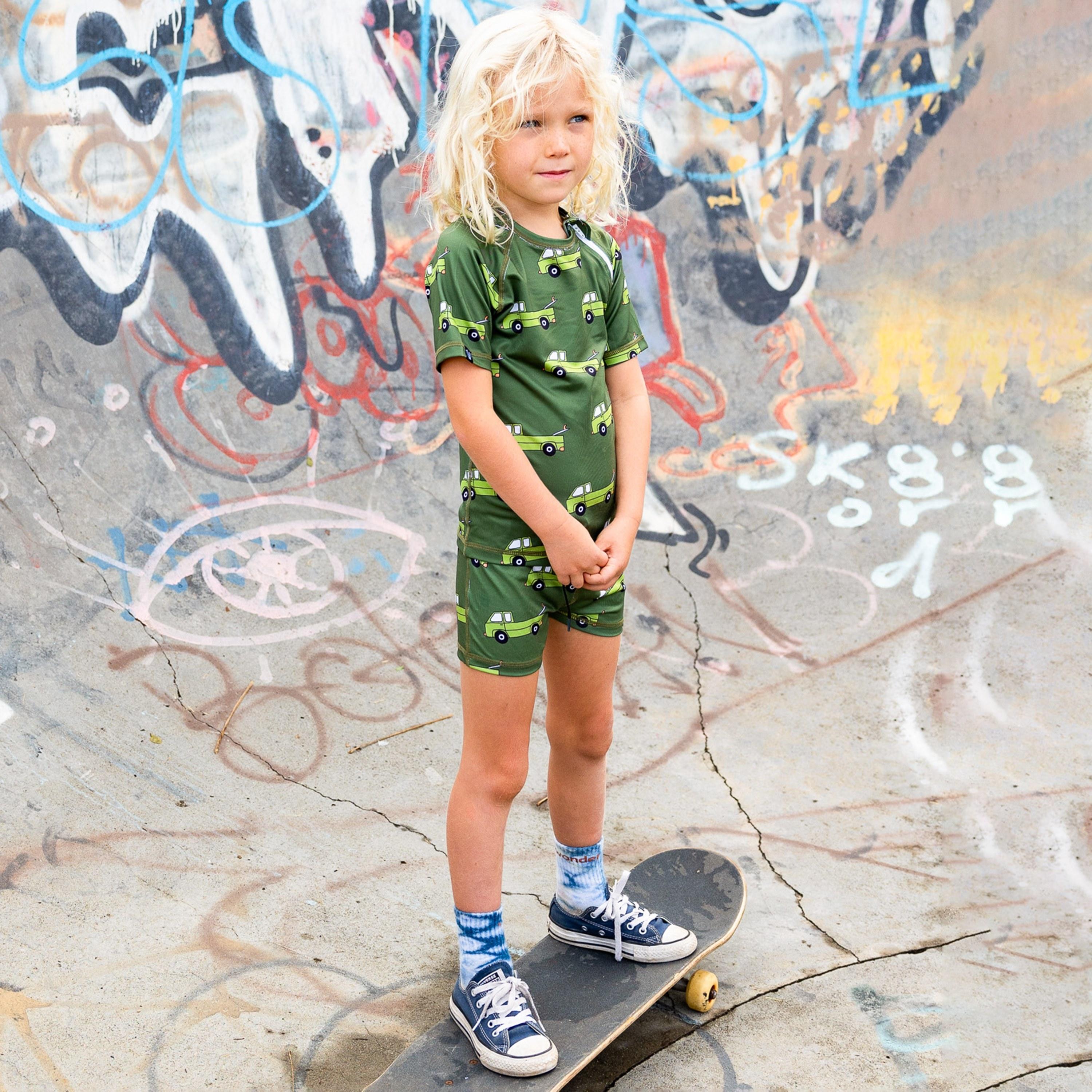 شورت سباحة بطبعة جاست كروزين من بيتش آند بانديتس-sports-boys-clothing-swimwear-image-3