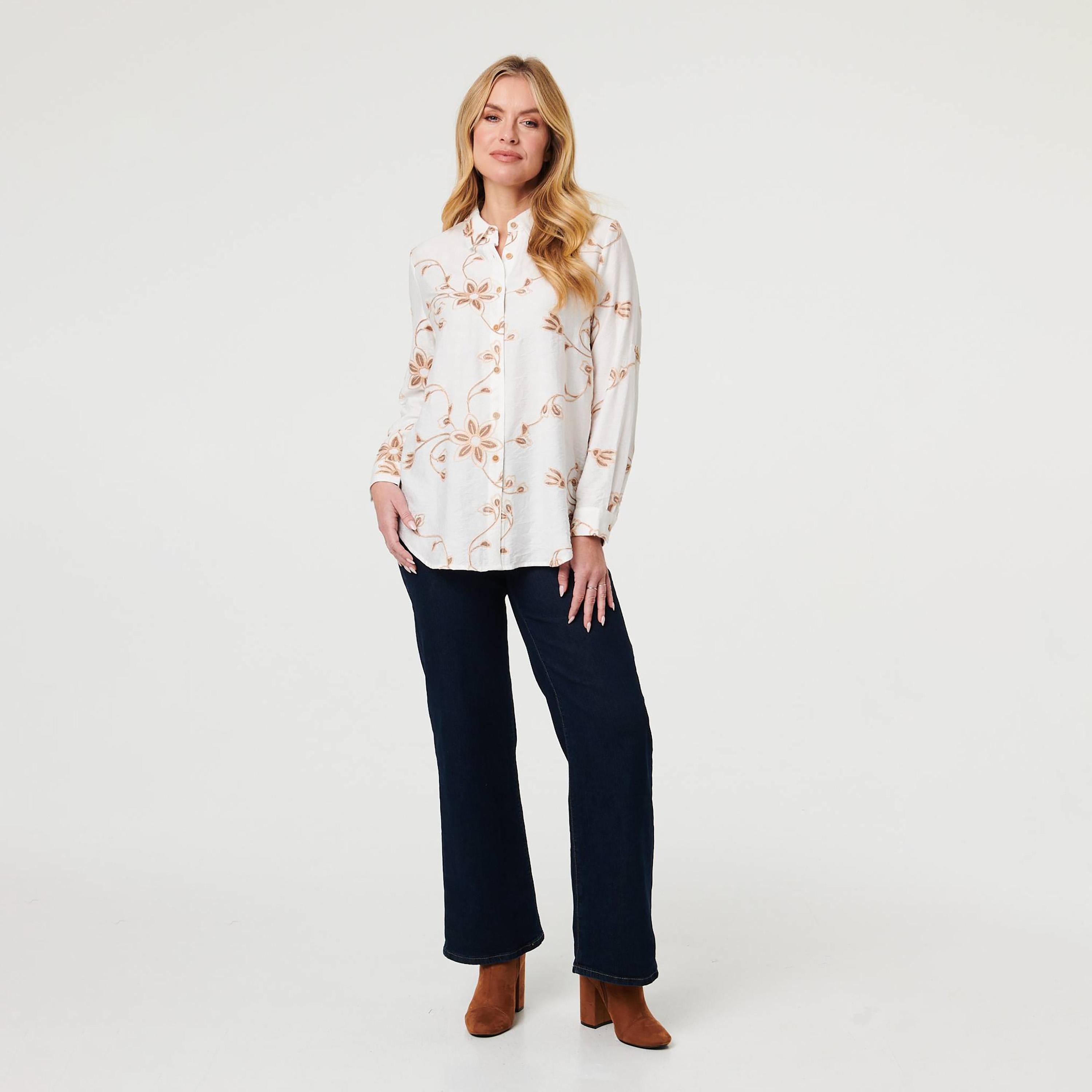 قميص بياقة وتطريز زهور بلون أبيض من إيزابيل لندن-women-clothing-shirtsandblouses-shirts-image-2