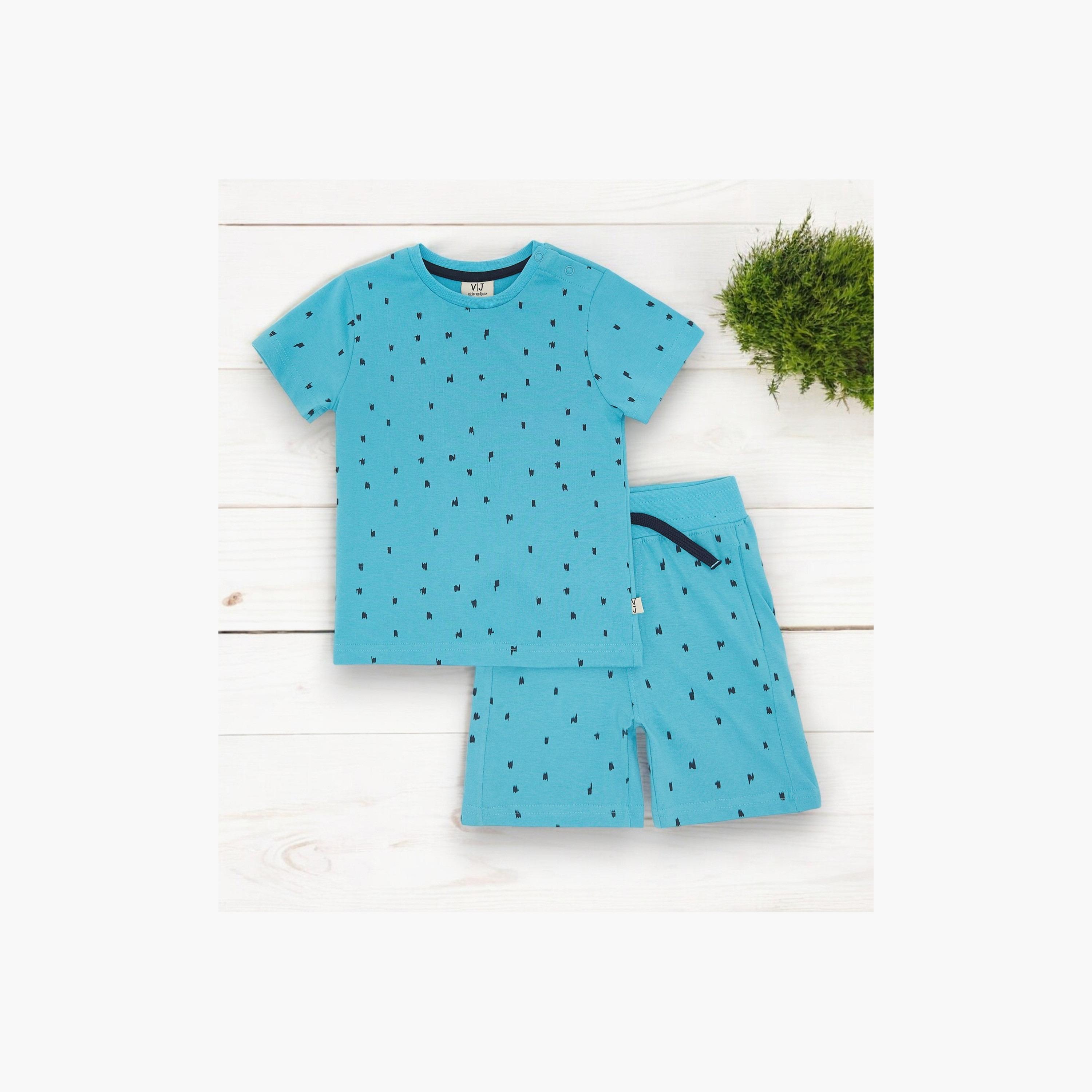 طقم تي شيرت وشورت مطبوع بالكامل من فيكتور آند جين - أزرق-baby-boys-clothing-setsandcoords-image-5