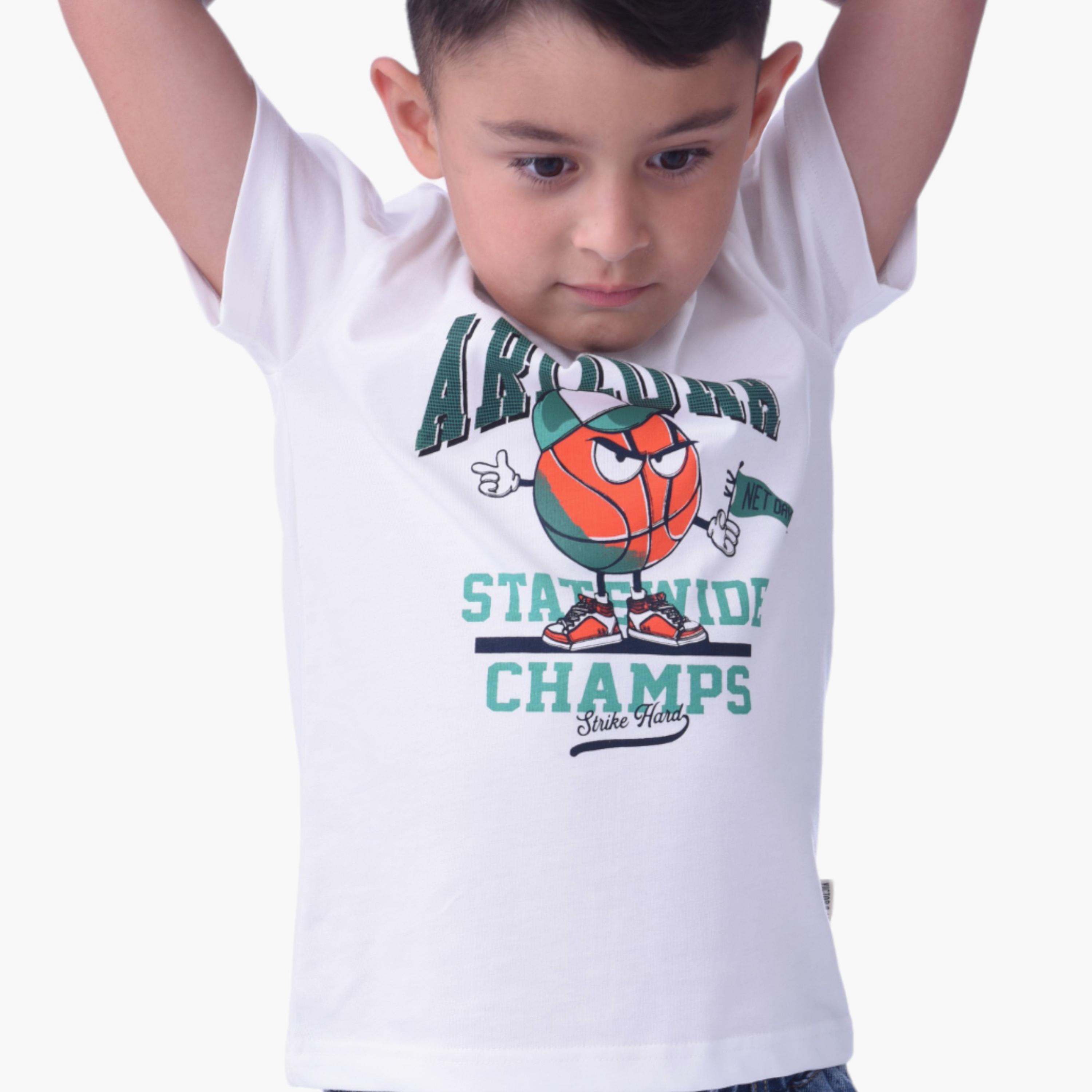 تي شيرت بأكمام قصيرة بطبعة أثيليتك ليجاندري بلاير من فيكتور اند جين-boys-clothing-tshirtsandpolos-image-2