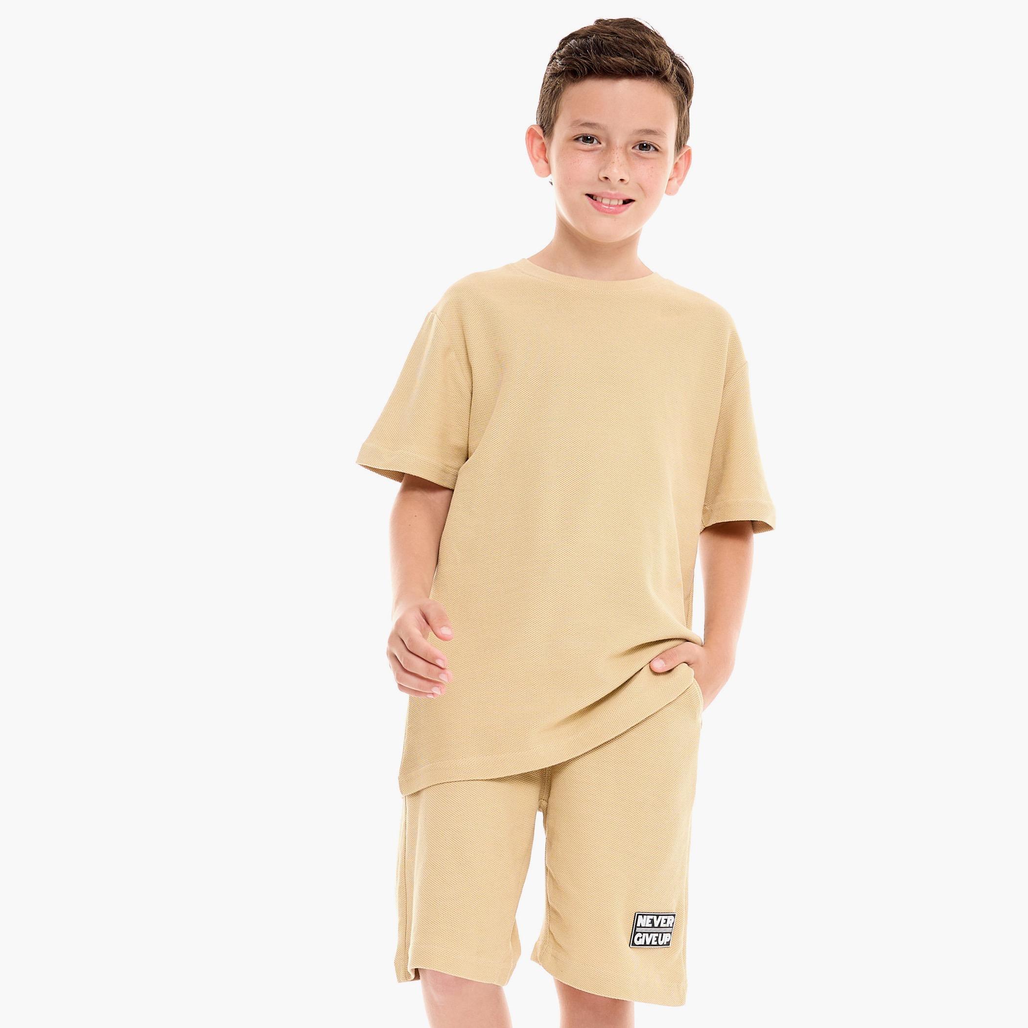 Victor and Jane Solid Short Sleeves T-Shirt with Shorts-boys-clothing-setsandcoords-image-2