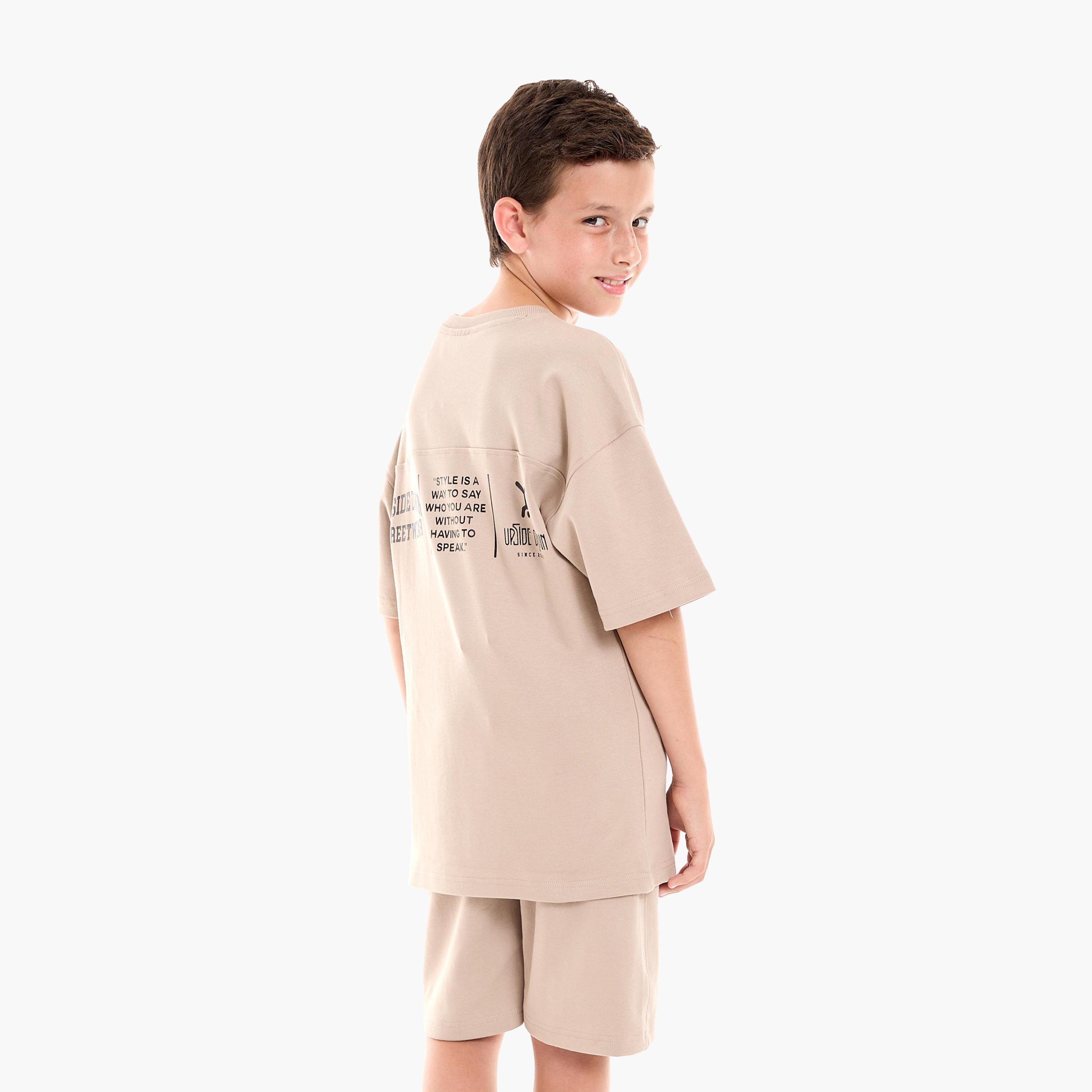 طقم من قطعتين: تيشيرت وشورت مريح من فيكتور آند جين-boys-clothing-setsandcoords-image-2