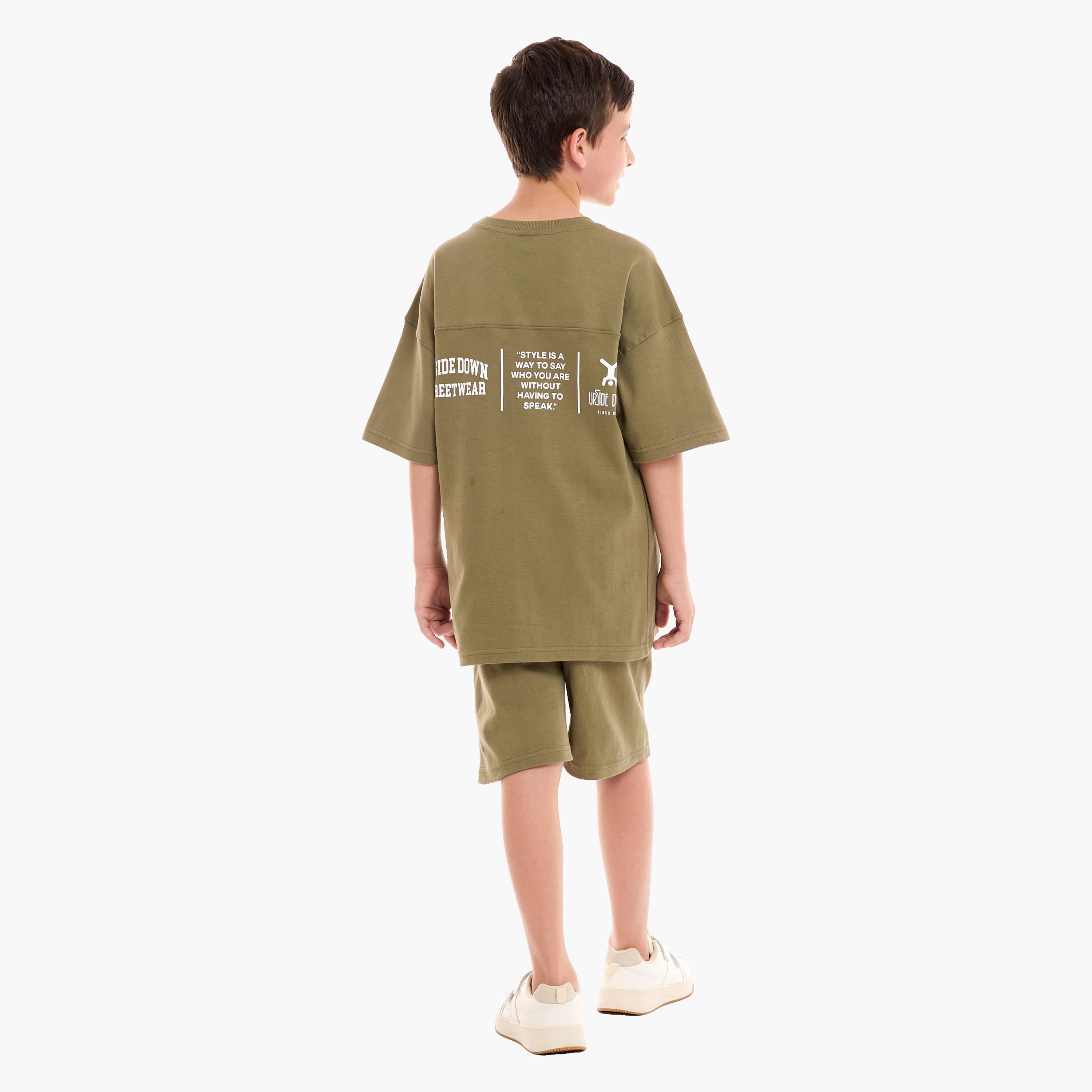 طقم من قطعتين: تيشيرت وشورت مريح من فيكتور آند جين-boys-clothing-setsandcoords-image-2