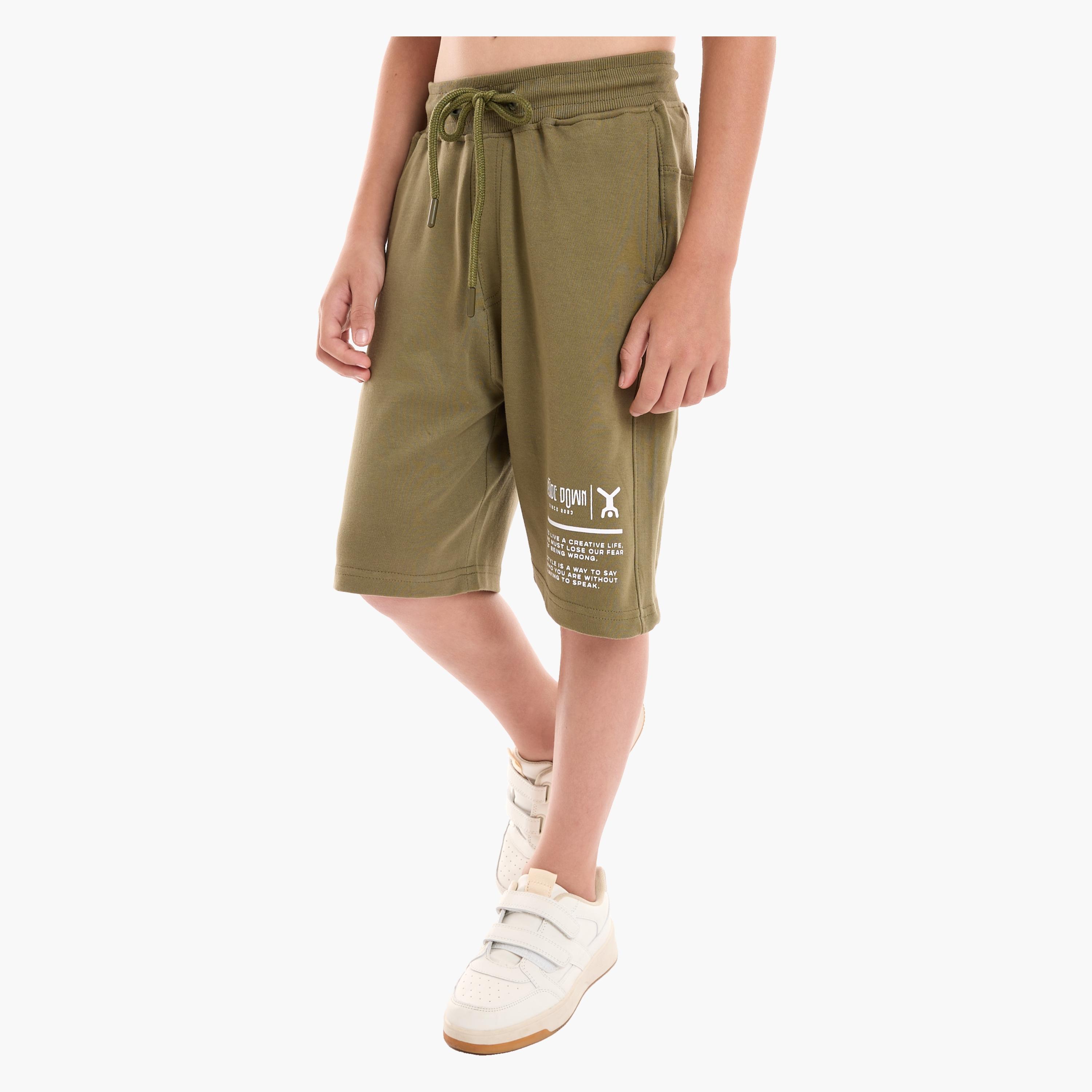 طقم من قطعتين: تيشيرت وشورت مريح من فيكتور آند جين-boys-clothing-setsandcoords-image-5
