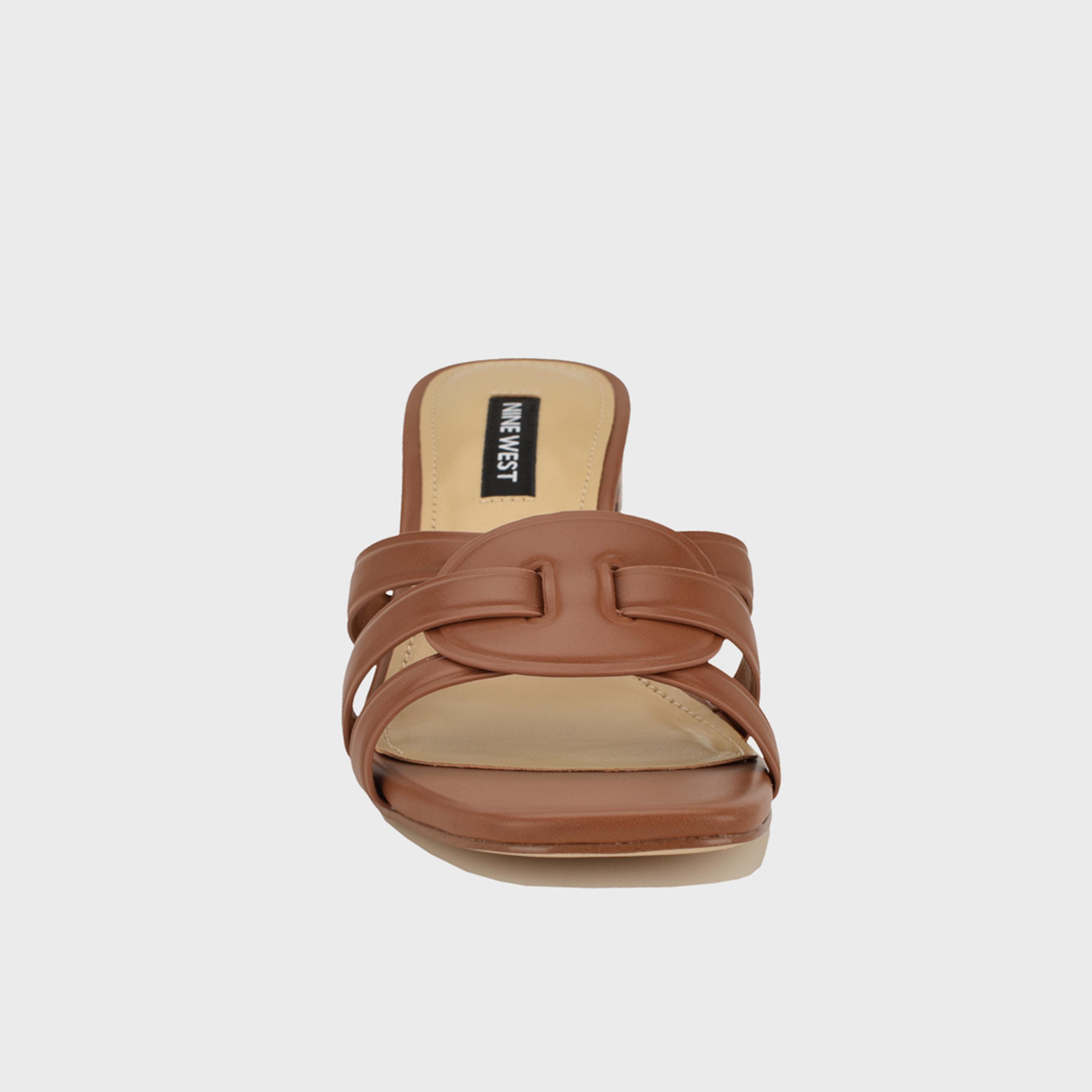 ناين ويست - صندل نسائي سهل الارتداء بكعب عريض | WNGRITT3-women-shoes-sandals-heeled-image-3