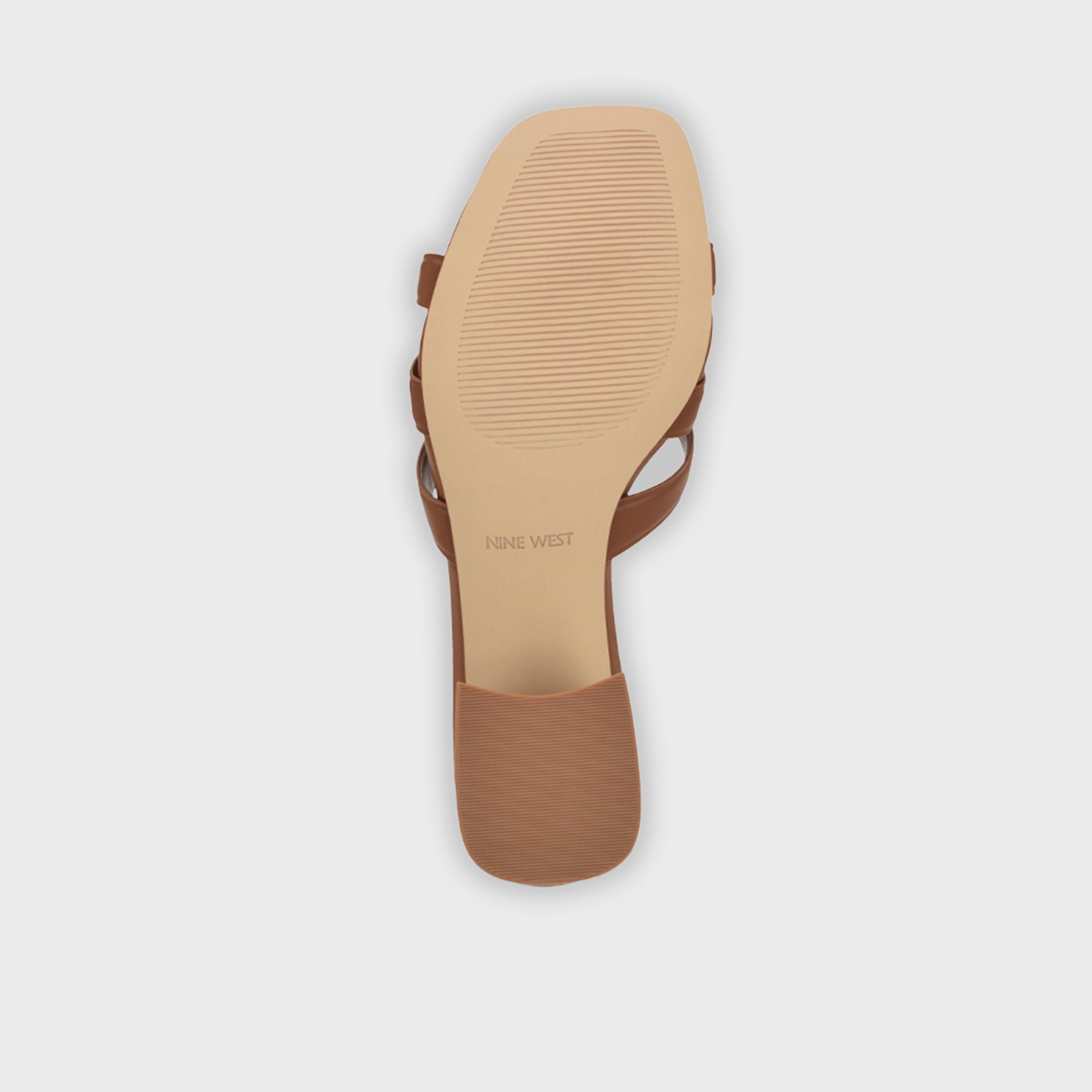 ناين ويست - صندل نسائي سهل الارتداء بكعب عريض | WNGRITT3-women-shoes-sandals-heeled-image-5
