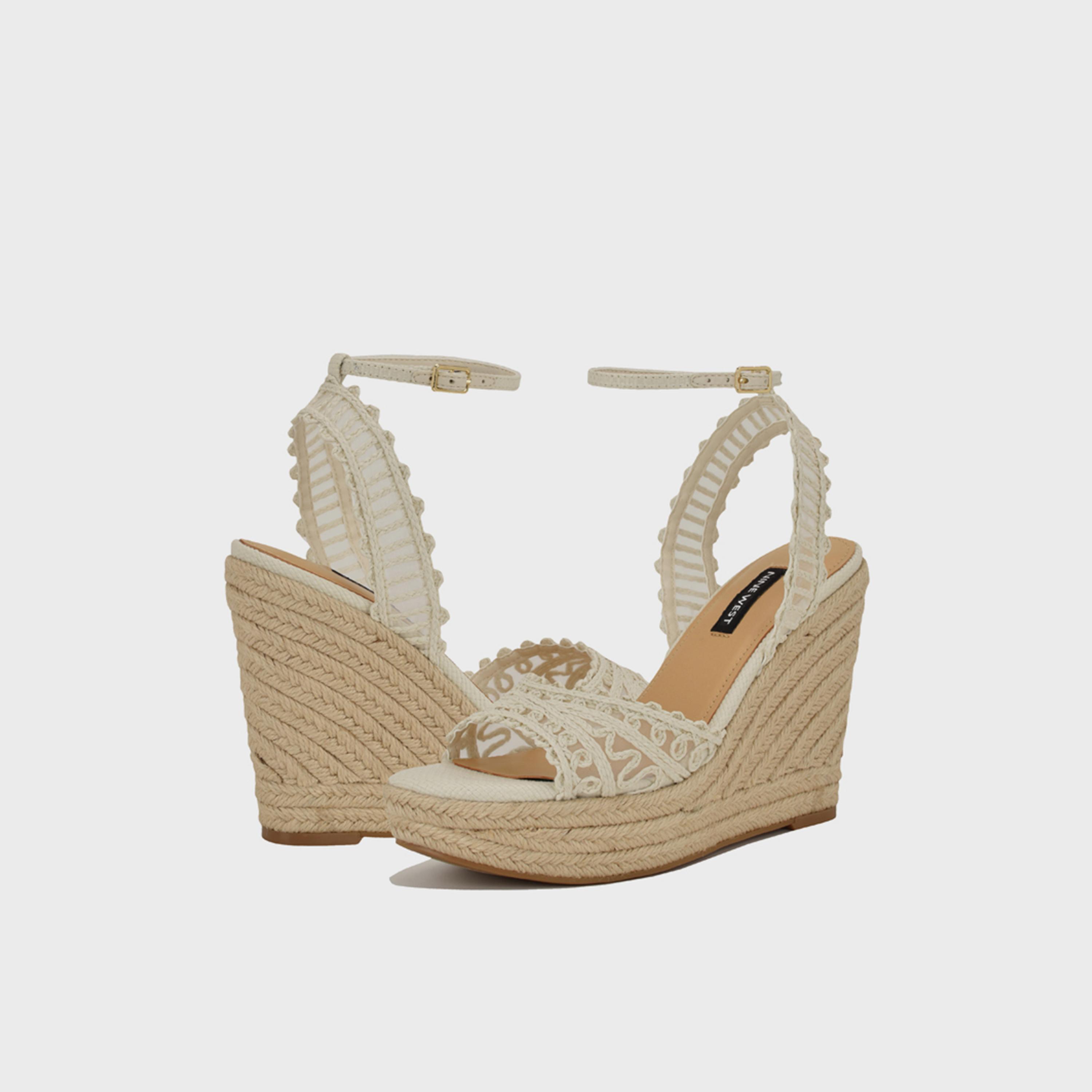 ناين ويست - حذاء نسائي بكعب إسفين بإبزيم | WNHANX2-women-shoes-sandals-heeled-image-3