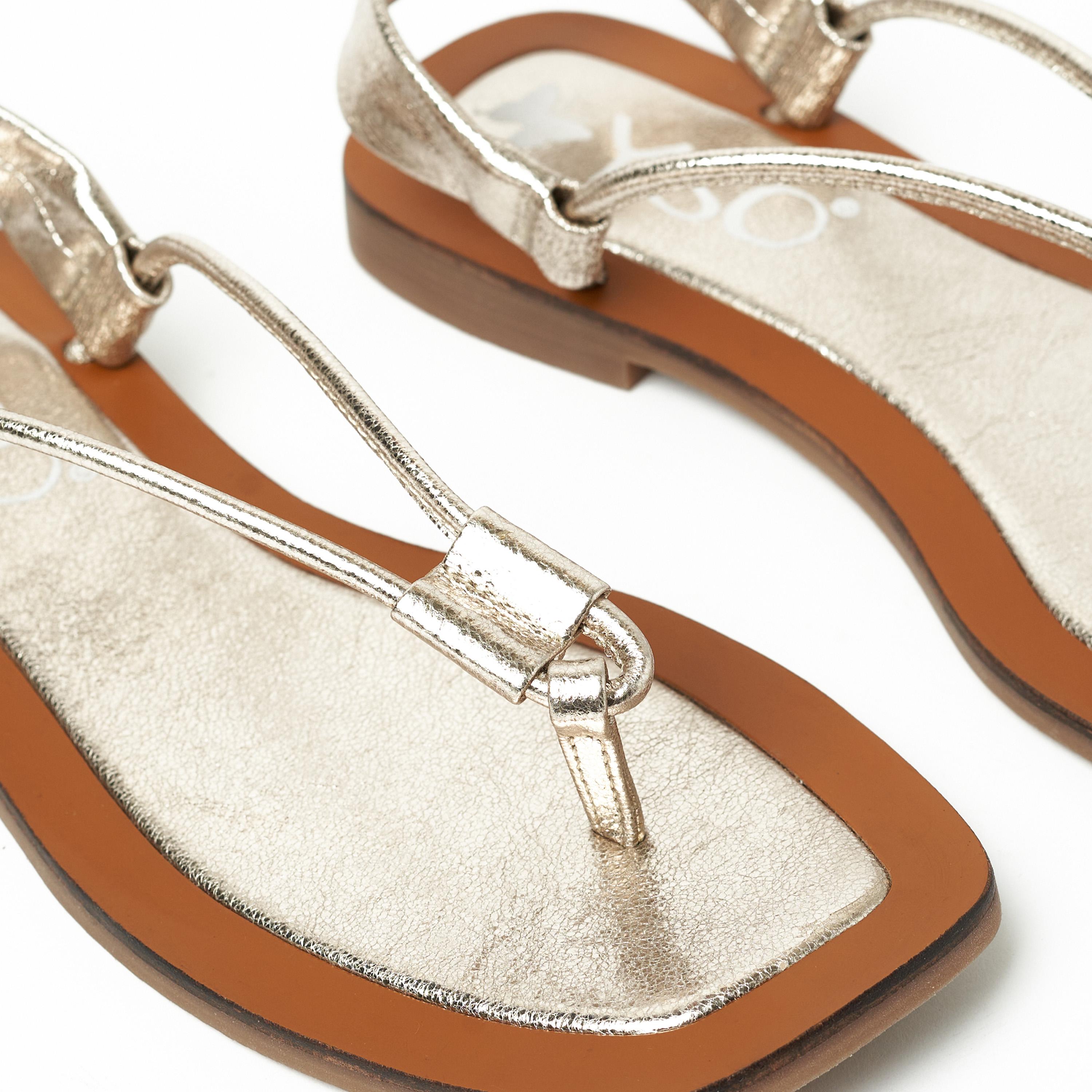واي.سو- صندل للنساء بدون رباط - رايلي1 | Y-24-067-women-shoes-sandals-flats-image-4