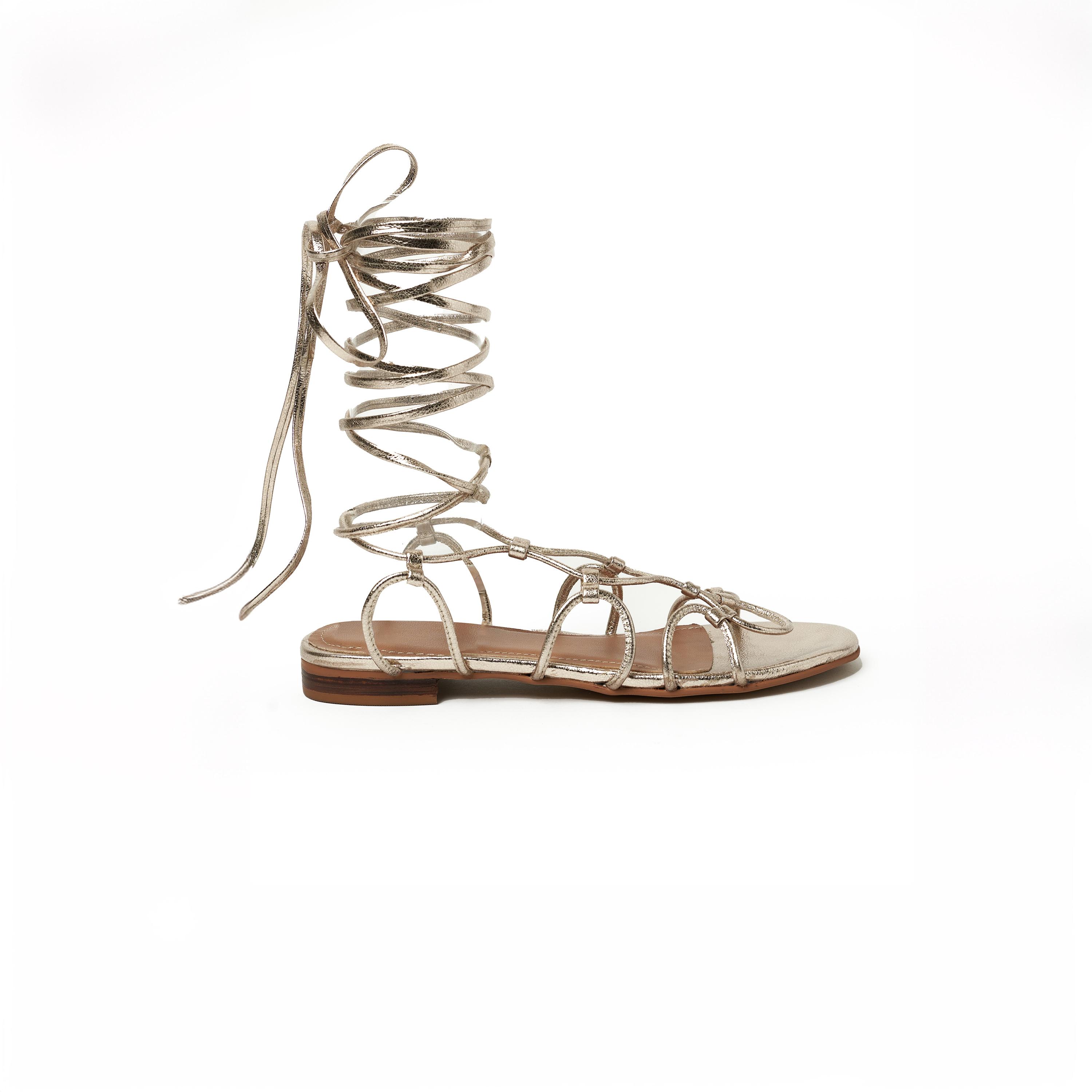 واي.سو- واي.سو- صندل جلادييتور مونت1 للنساء | Y-24-093-women-shoes-sandals-flats-image-2