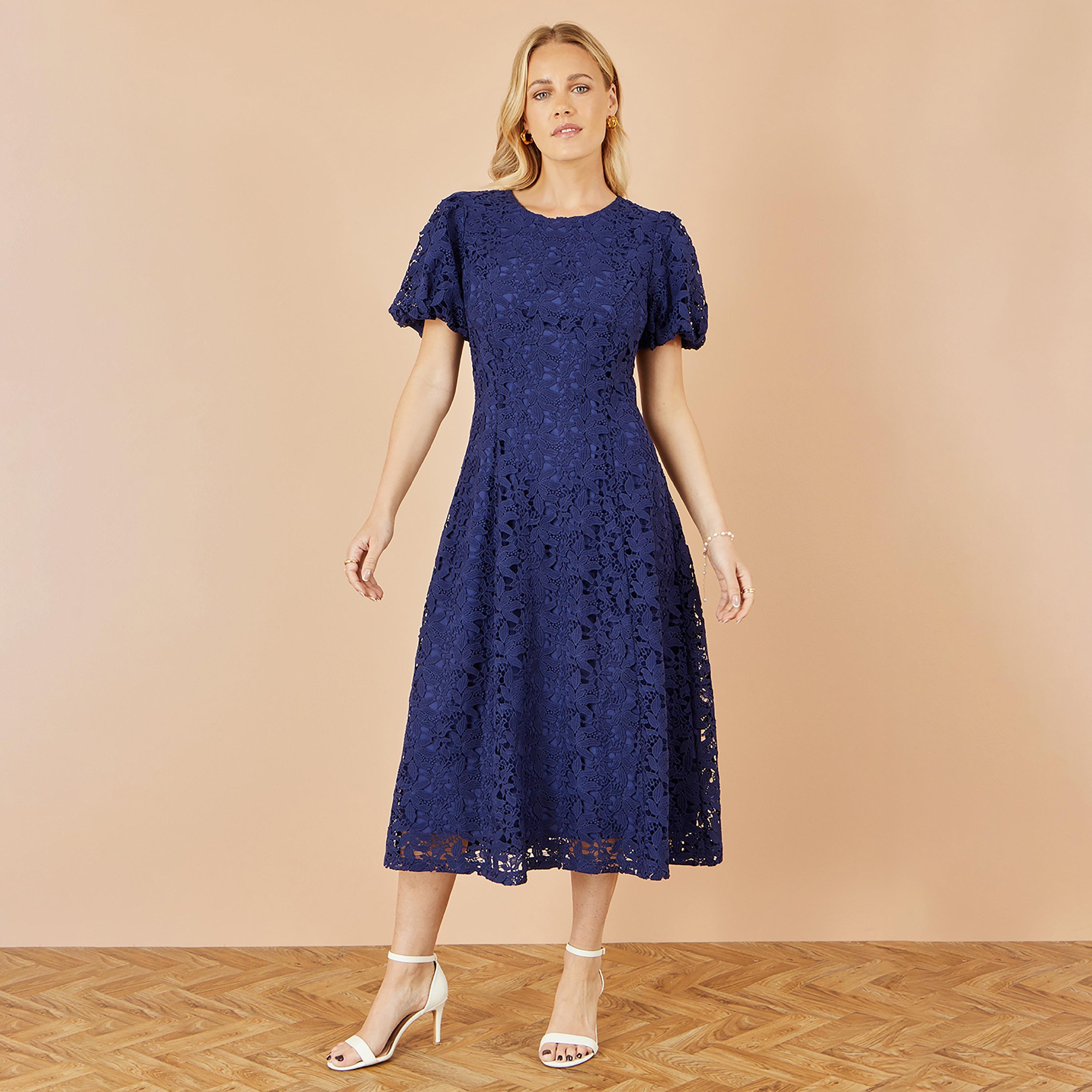 فستان ميدي سهرة بأكمام "باف" منفوخة وقماش دانتيل بالكامل بنقشة الزهور من يومي-women-clothing-dresses-image-5