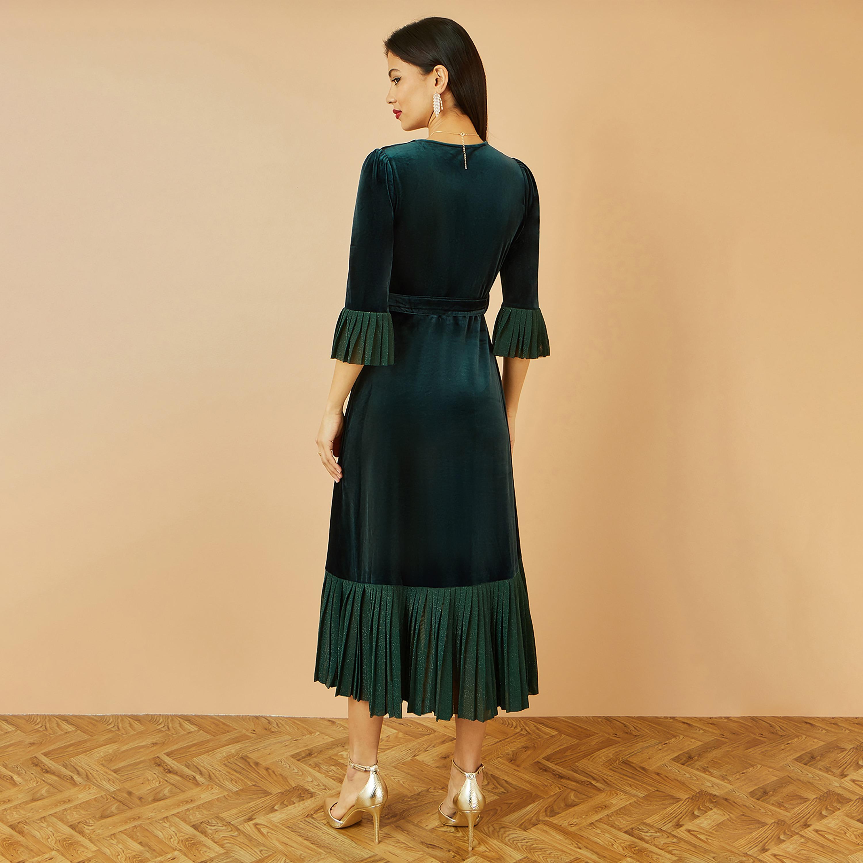 فستان ميدي سهرة مخمل بتصميم "لف" وكسرات وأكمام "بيل" جرس لون تييل من يومي-women-clothing-dresses-image-3